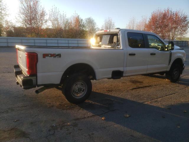 Photo 2 VIN: 1FT7W2BA9PEC50302 - FORD F250 