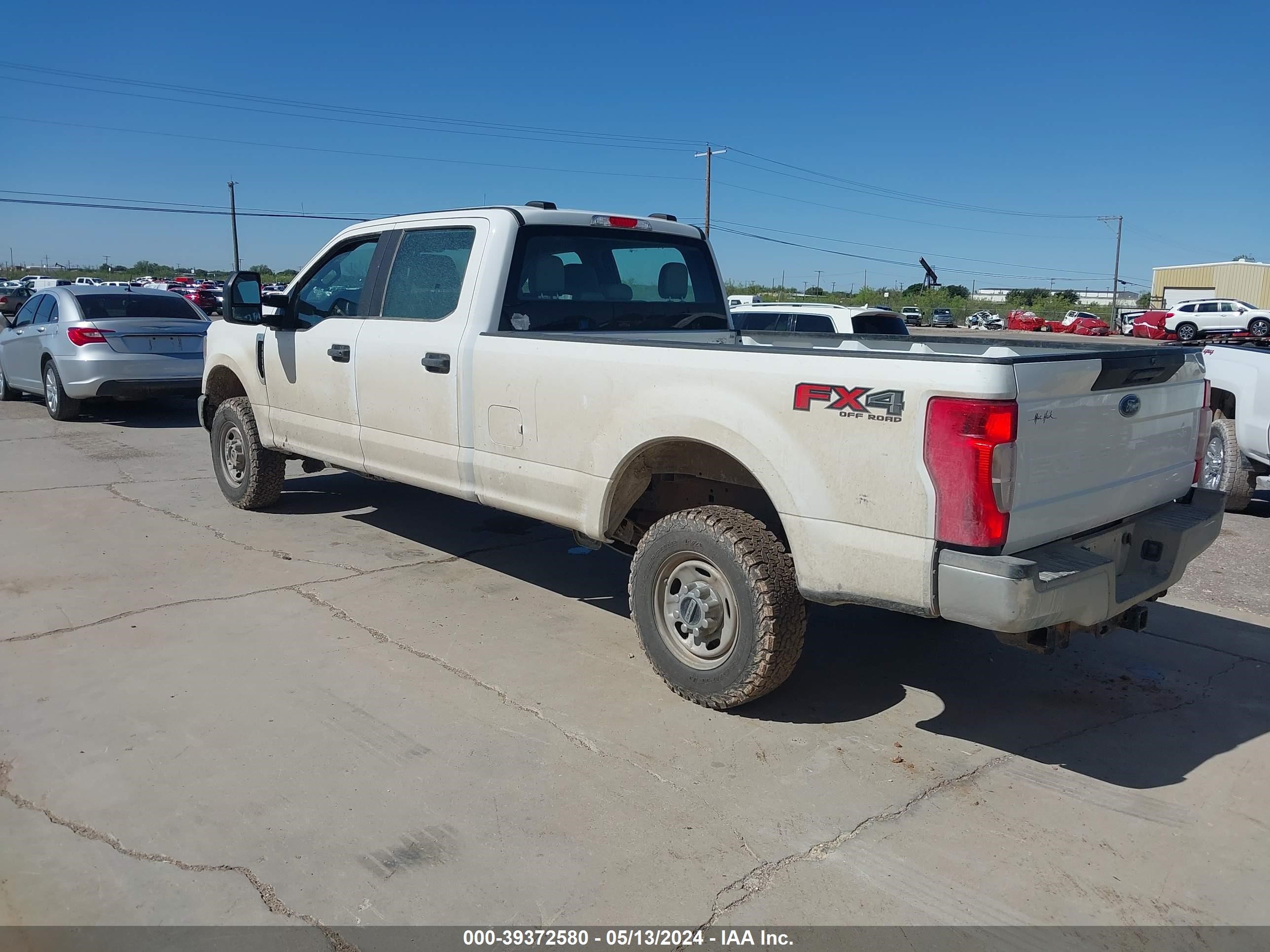 Photo 13 VIN: 1FT7W2BN9MED96102 - FORD F250 