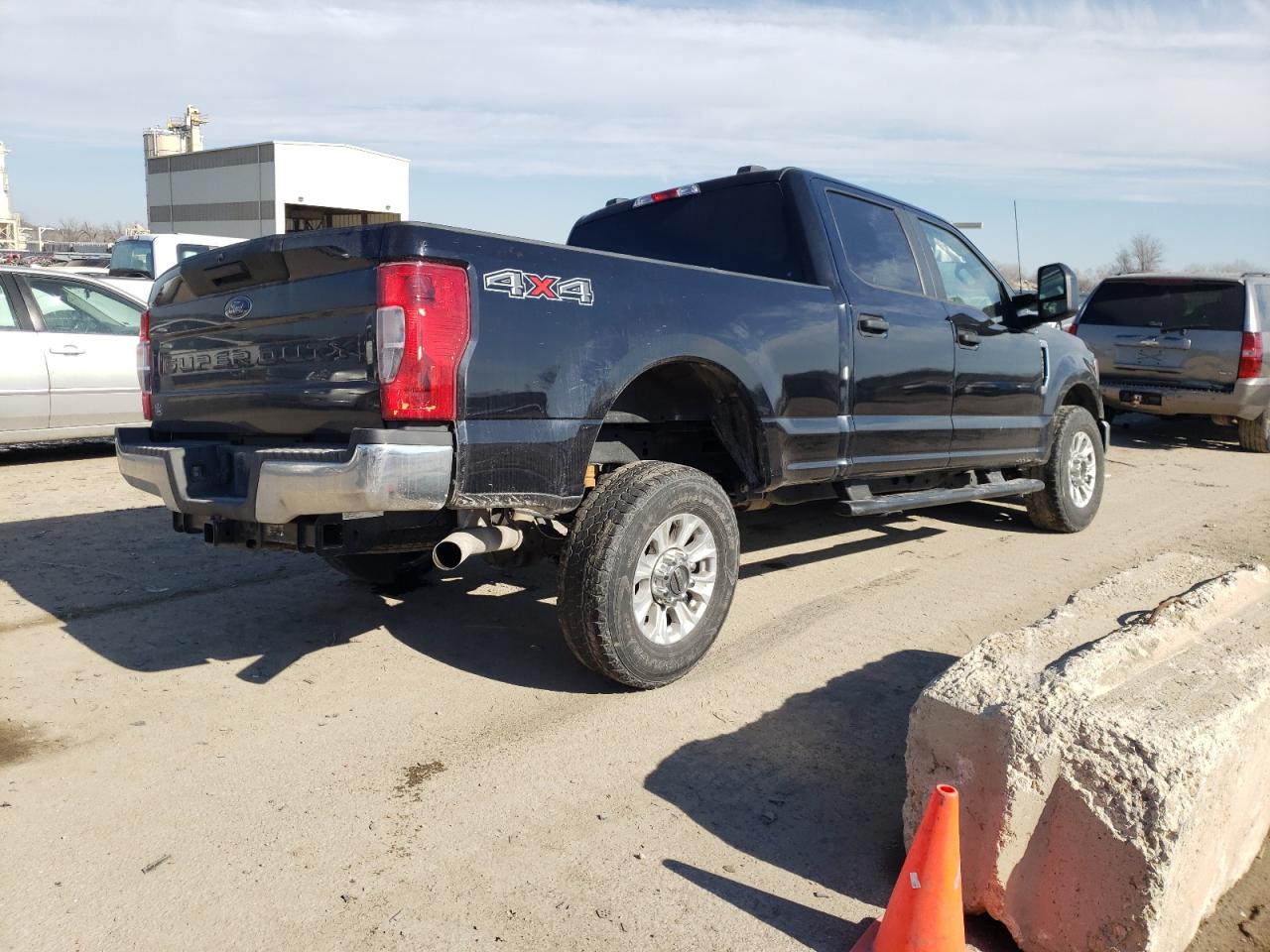 Photo 2 VIN: 1FT7W2BNXMED90065 - FORD F250 