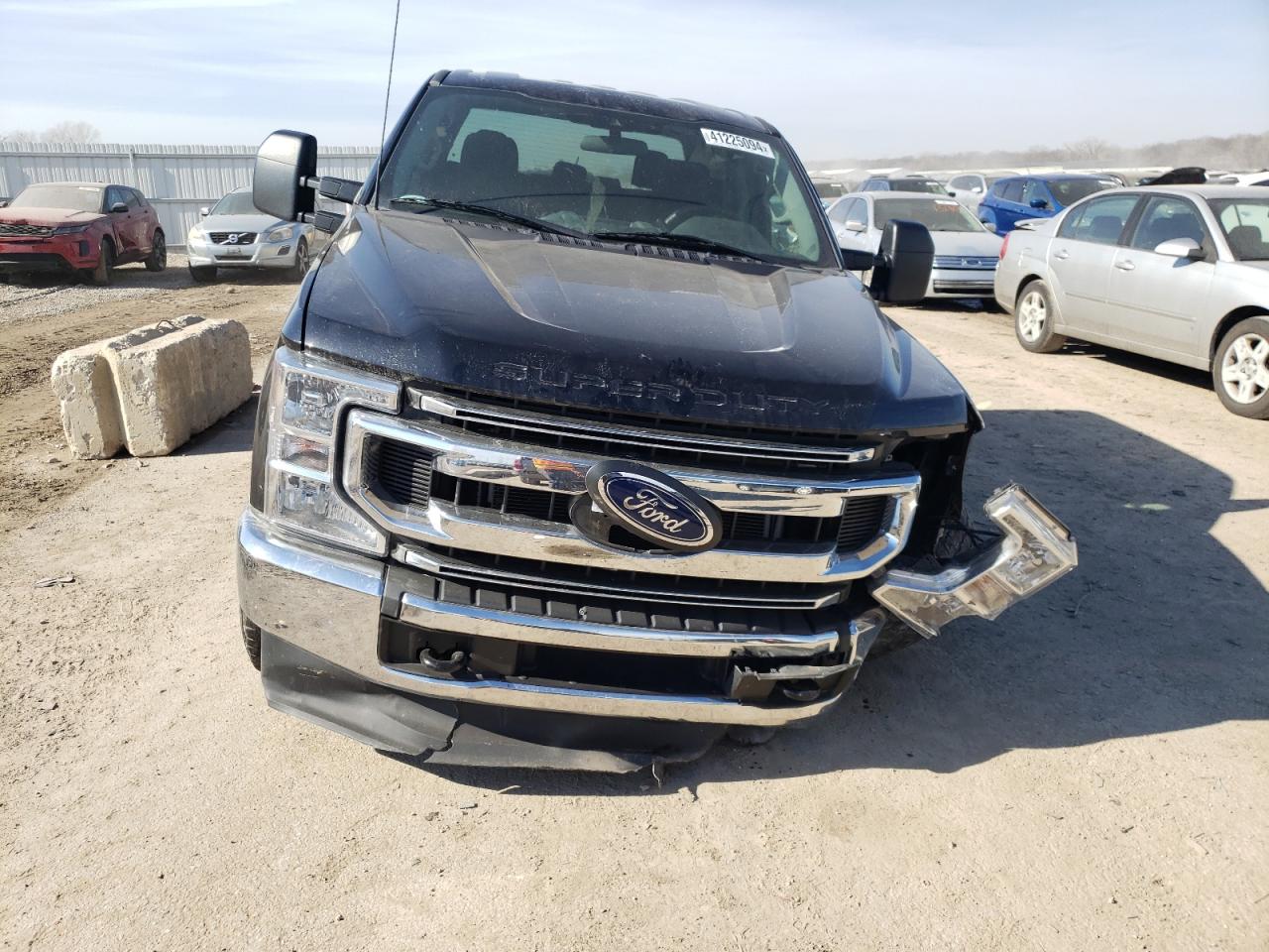 Photo 4 VIN: 1FT7W2BNXMED90065 - FORD F250 