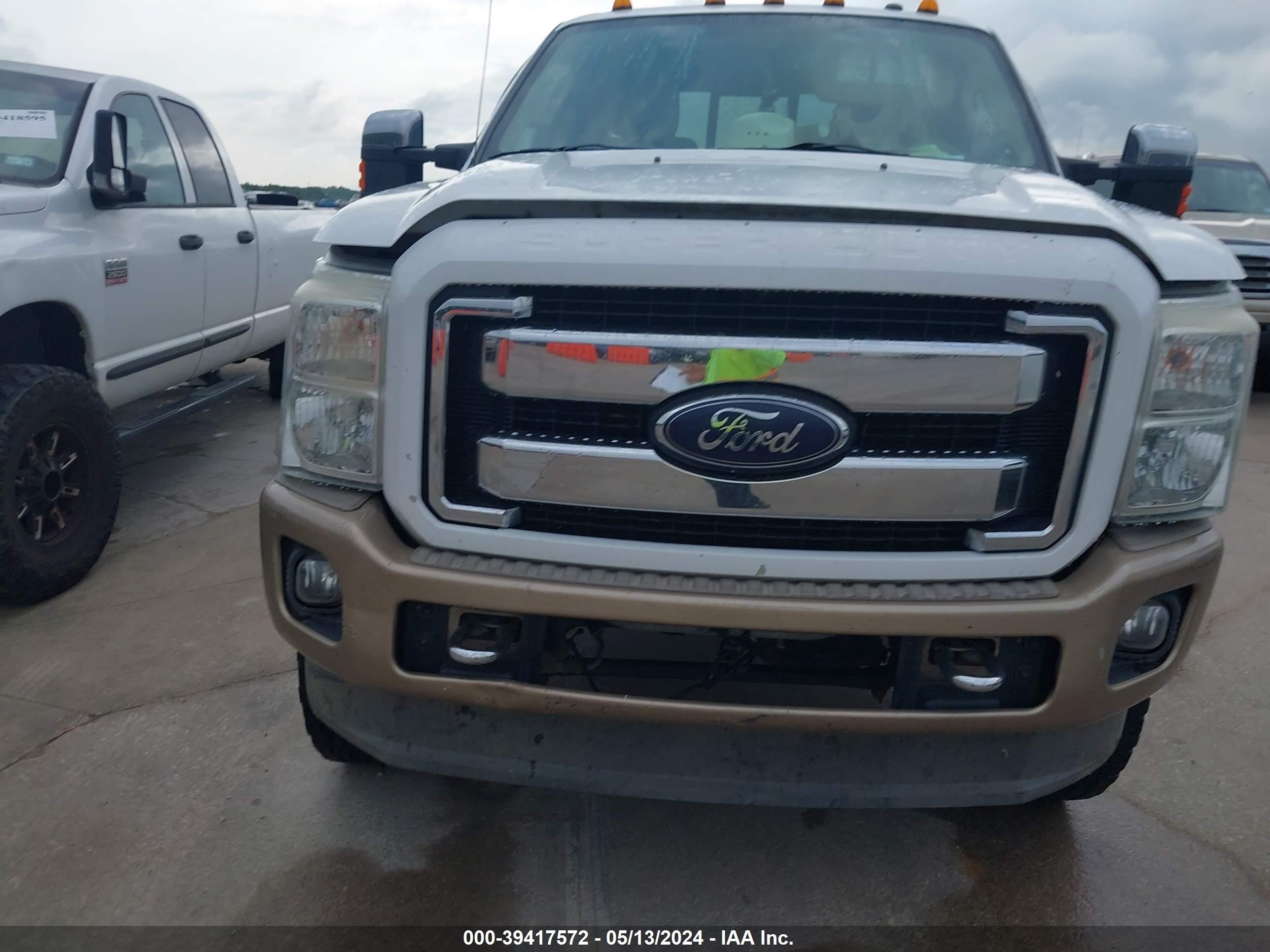 Photo 10 VIN: 1FT7W2BT0CEB21411 - FORD F250 