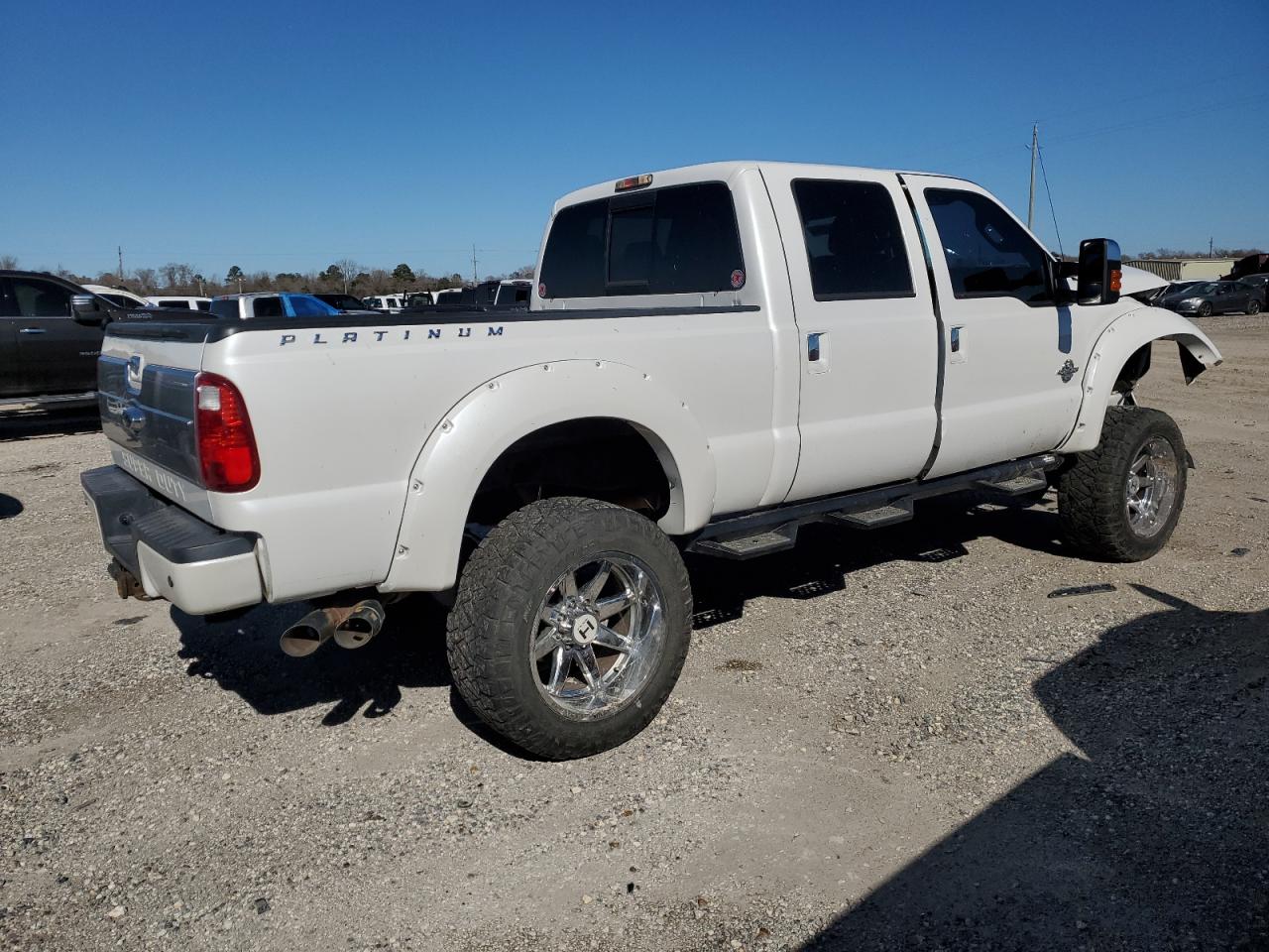 Photo 2 VIN: 1FT7W2BT0FED15182 - FORD F250 