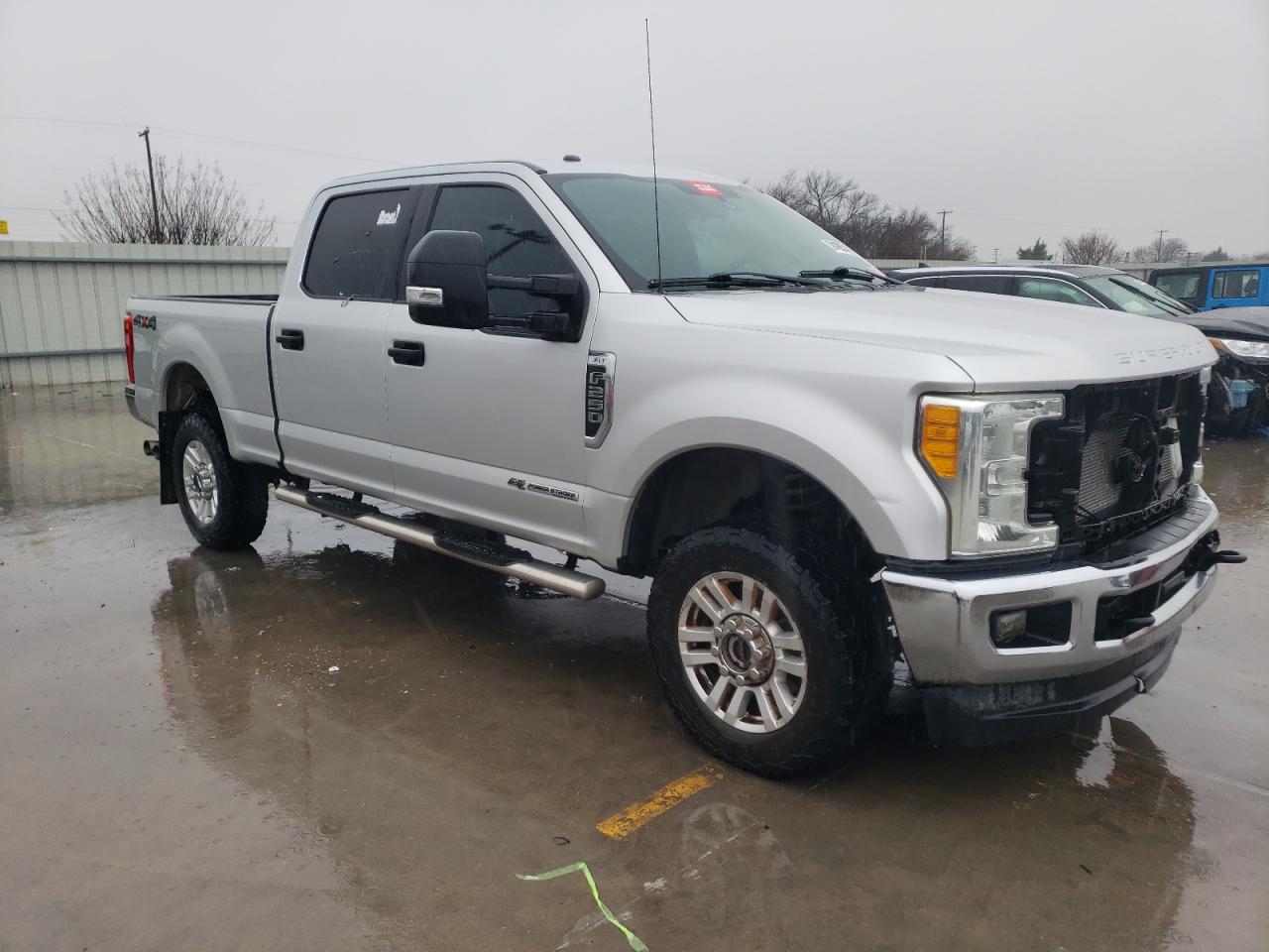 Photo 3 VIN: 1FT7W2BT0HEB68896 - FORD F250 