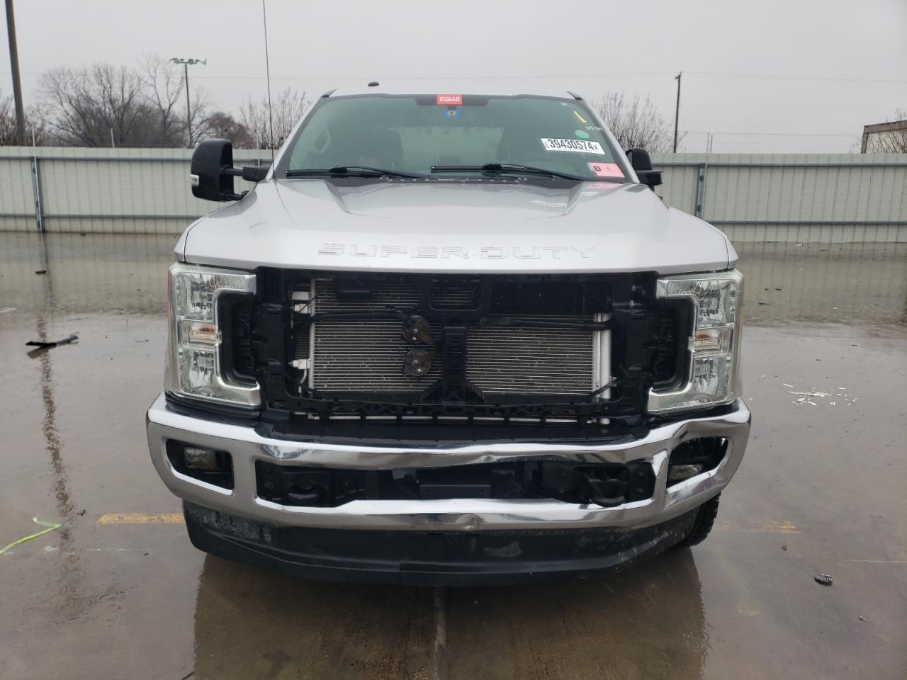 Photo 4 VIN: 1FT7W2BT0HEB68896 - FORD F250 