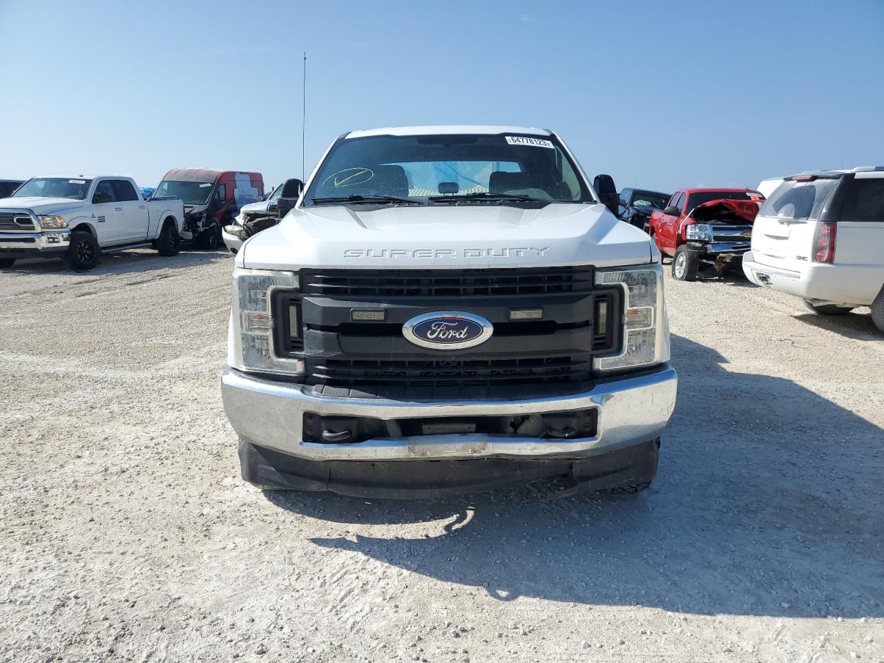 Photo 4 VIN: 1FT7W2BT0HEB88663 - FORD F250 