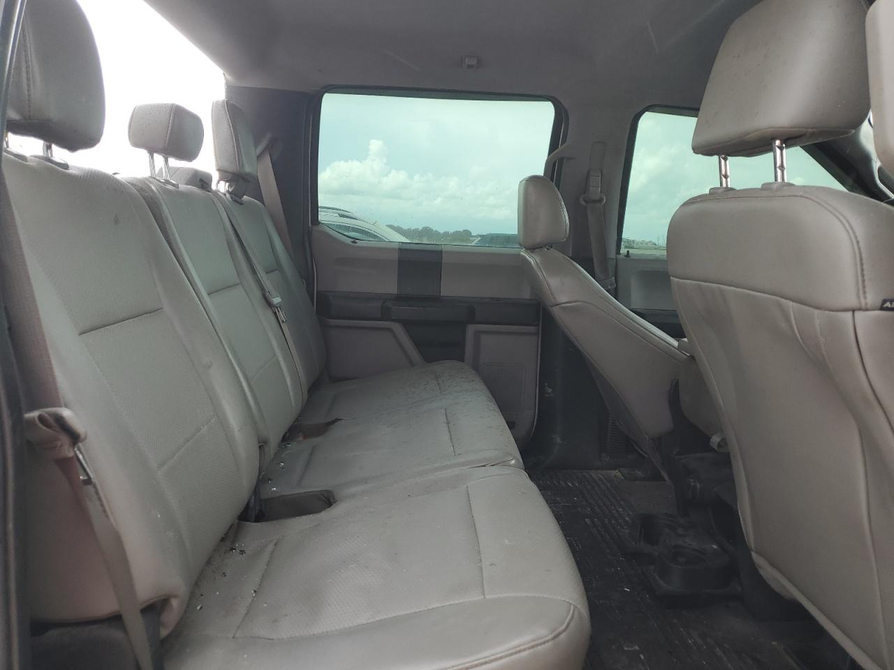 Photo 9 VIN: 1FT7W2BT0HEB88663 - FORD F250 