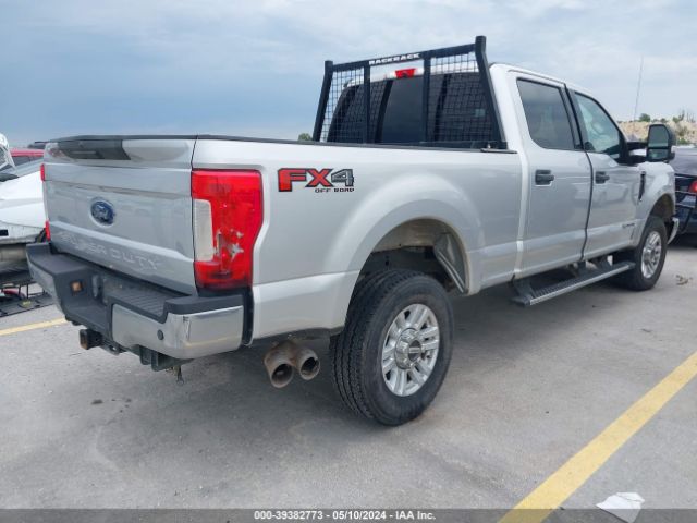 Photo 3 VIN: 1FT7W2BT1HEE58001 - FORD F-250 