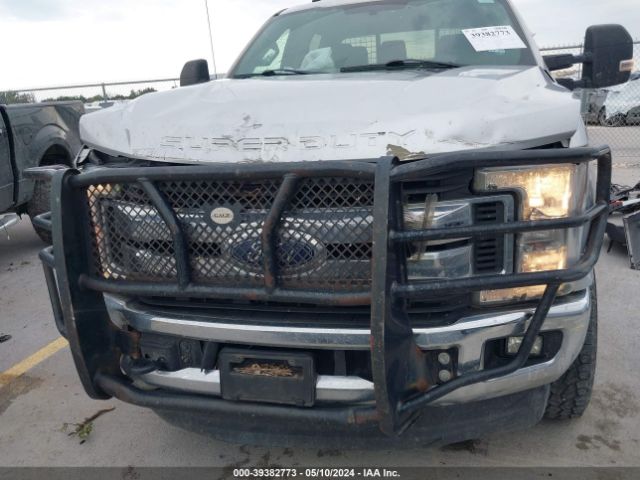 Photo 5 VIN: 1FT7W2BT1HEE58001 - FORD F-250 