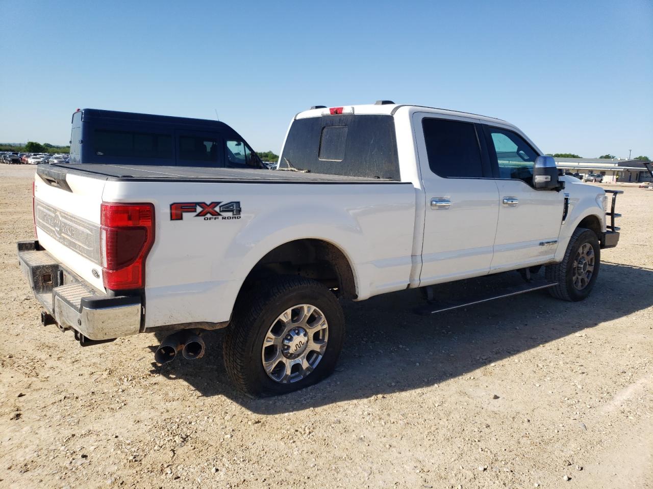 Photo 2 VIN: 1FT7W2BT1NEF81096 - FORD F250 