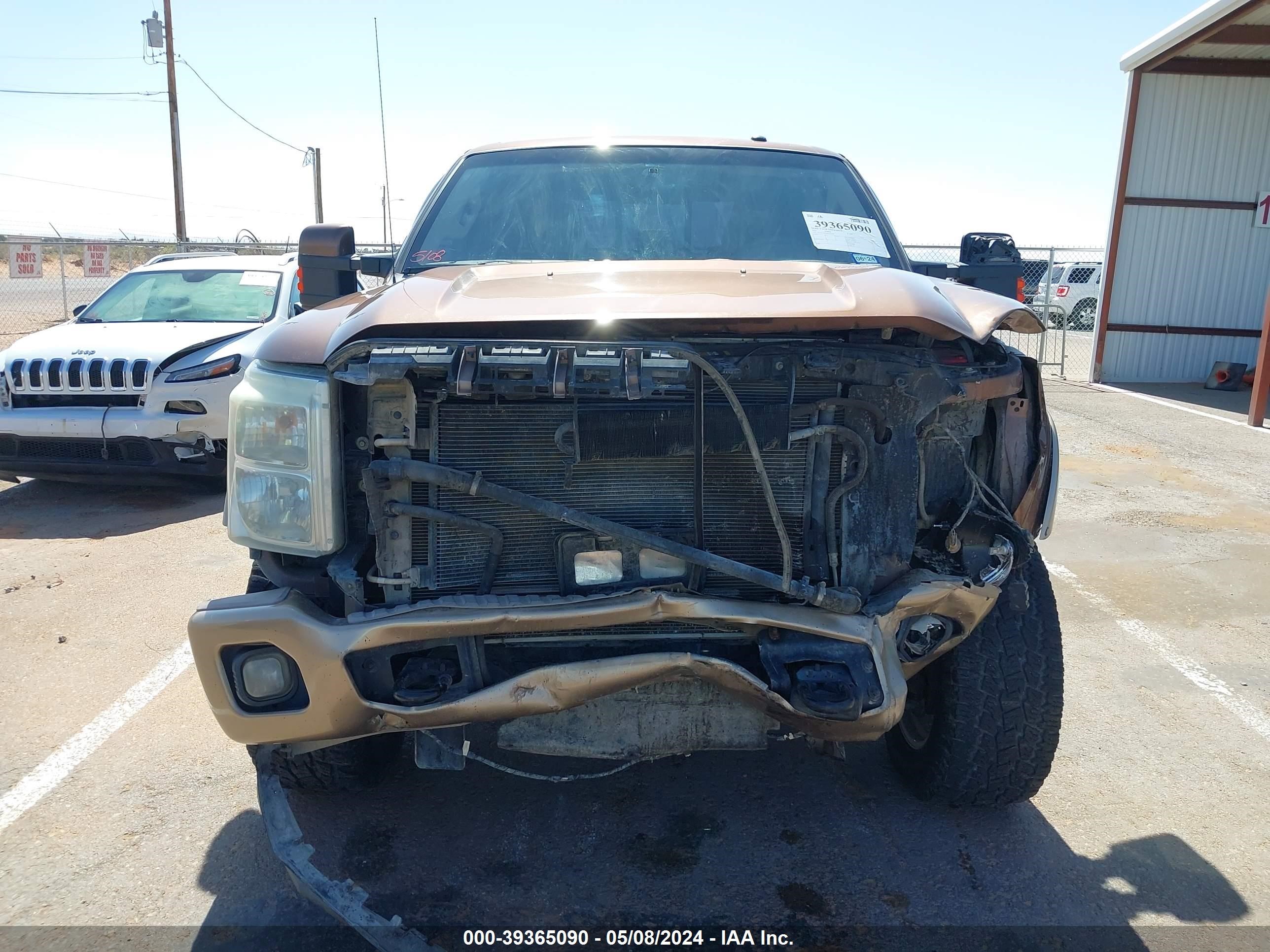 Photo 10 VIN: 1FT7W2BT2BEC05678 - FORD F250 