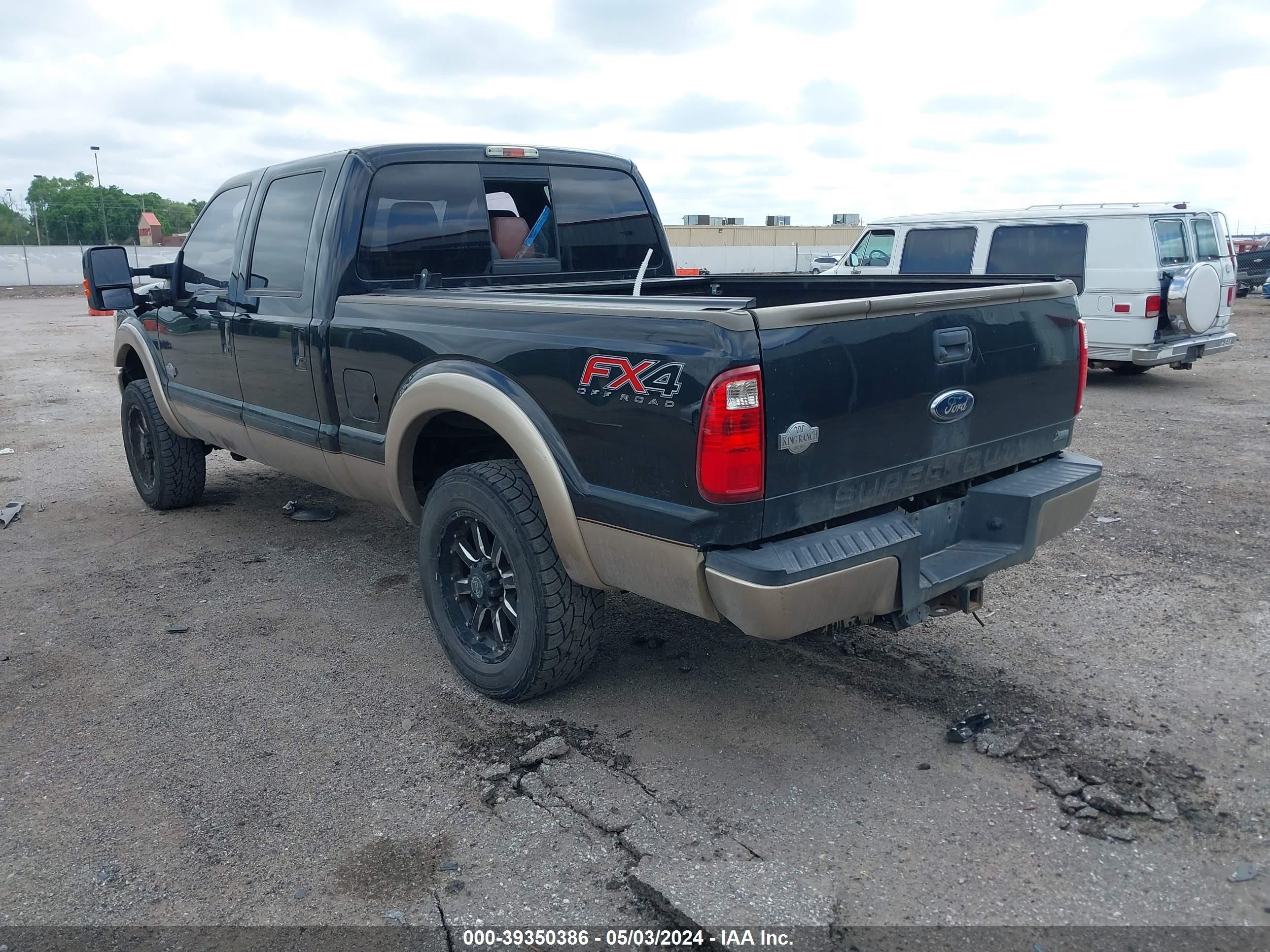 Photo 2 VIN: 1FT7W2BT2CEC86523 - FORD F250 