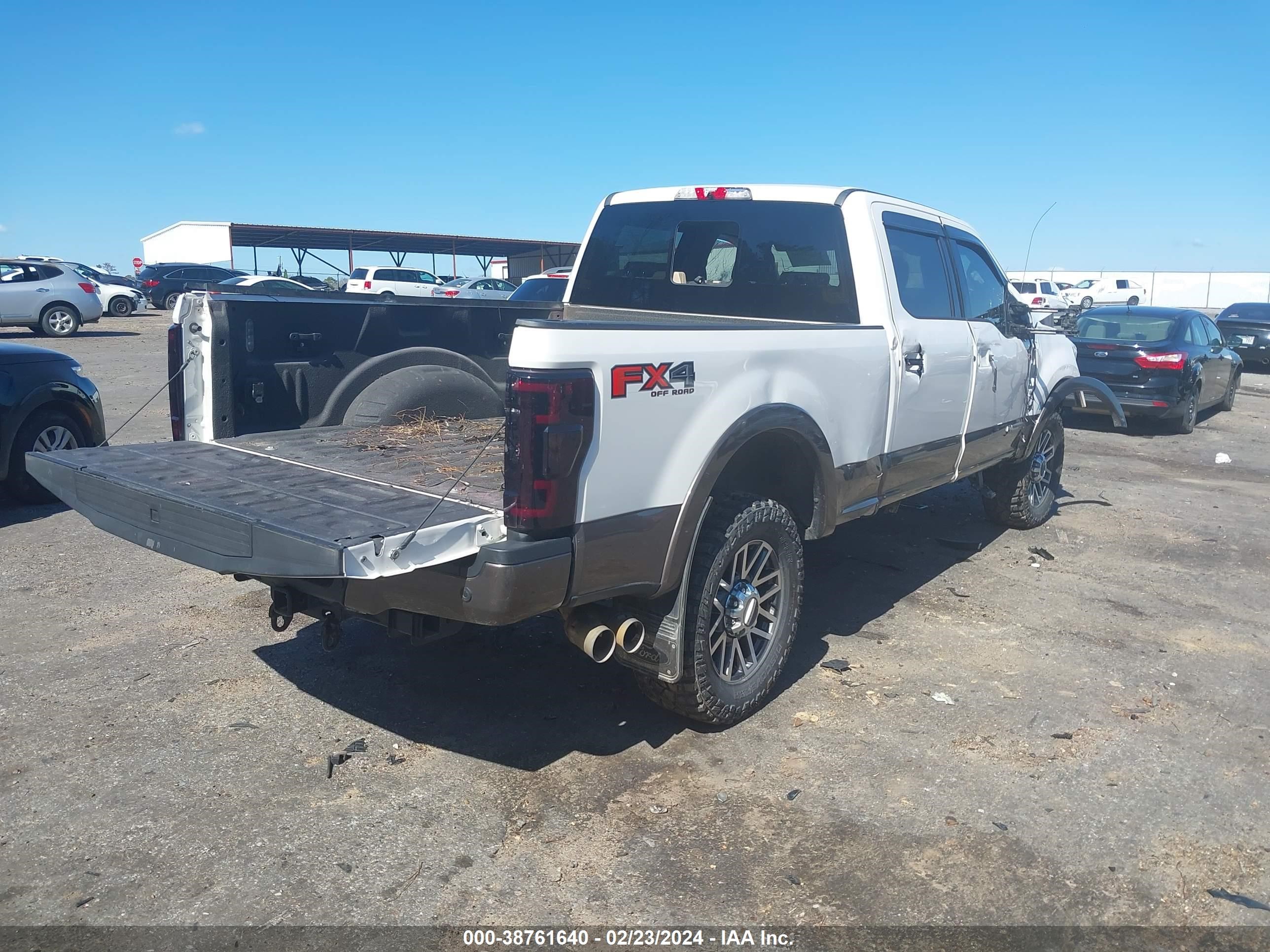 Photo 3 VIN: 1FT7W2BT2HEB38959 - FORD F250 