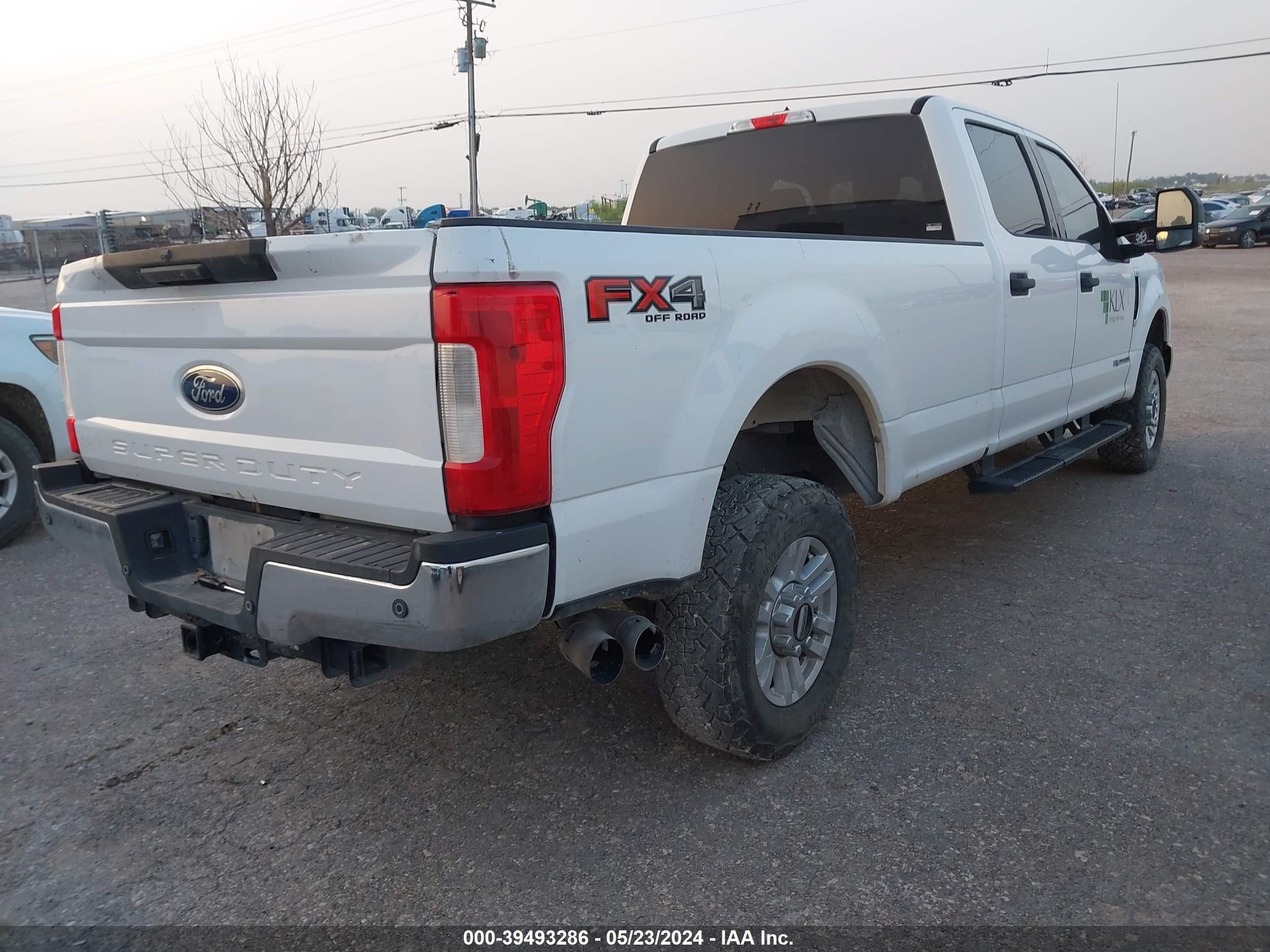 Photo 3 VIN: 1FT7W2BT2KEE66311 - FORD F250 