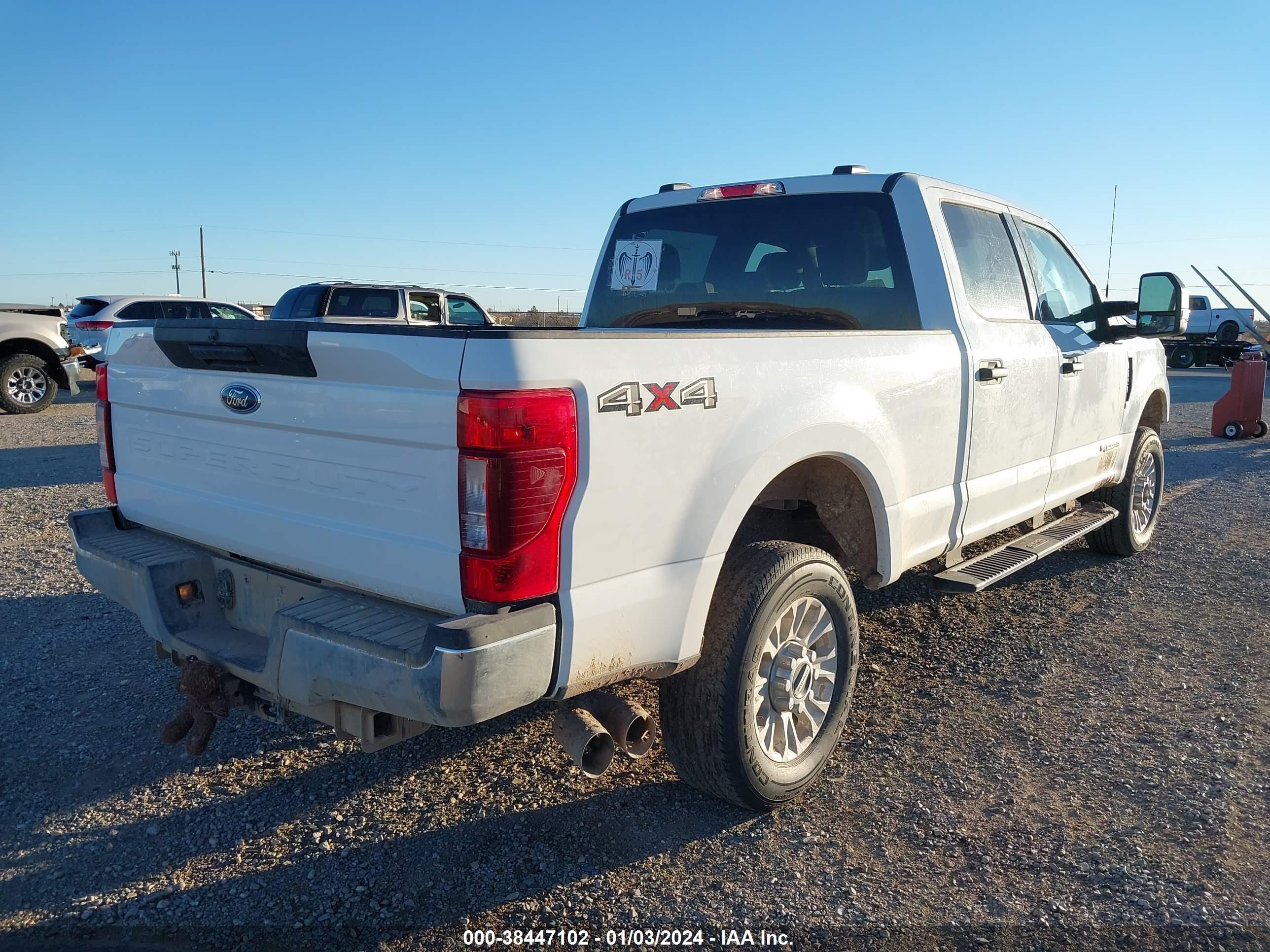 Photo 3 VIN: 1FT7W2BT2NEF59981 - FORD F250 