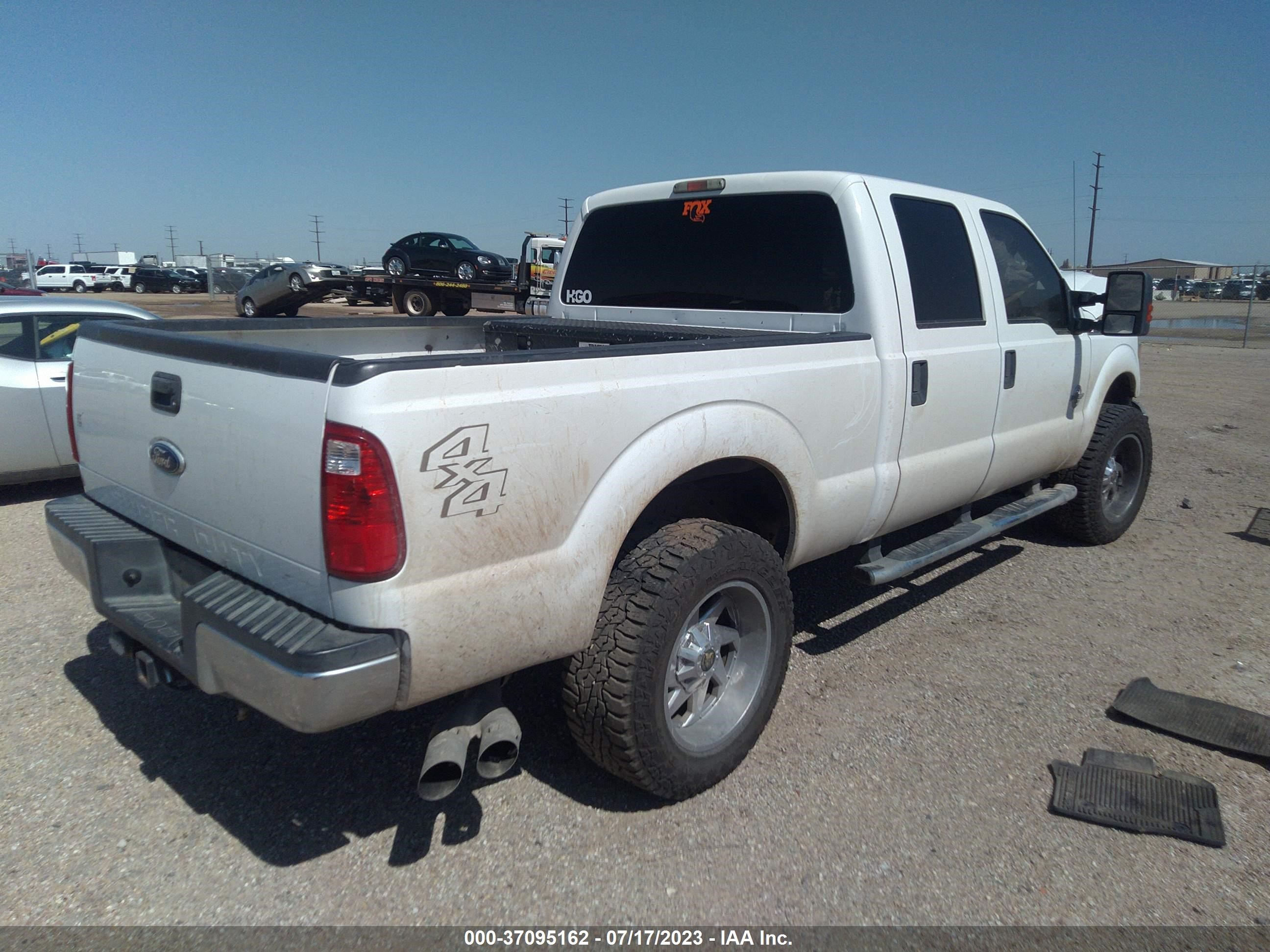 Photo 3 VIN: 1FT7W2BT3CEC25679 - FORD F250 