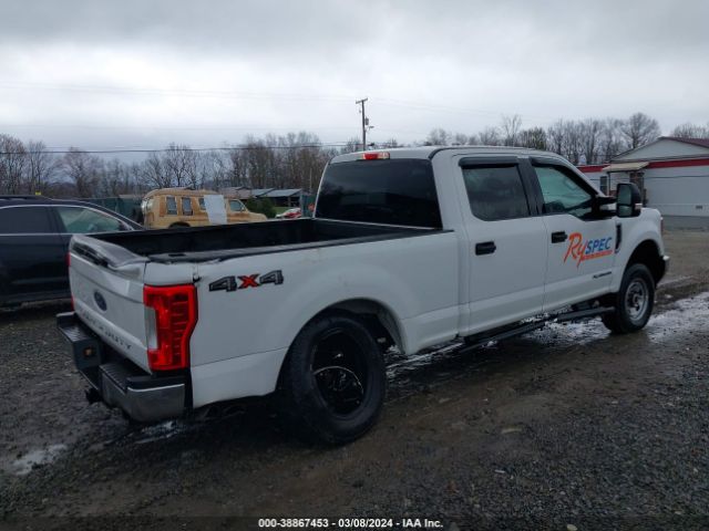 Photo 3 VIN: 1FT7W2BT3HEE89721 - FORD F-250 