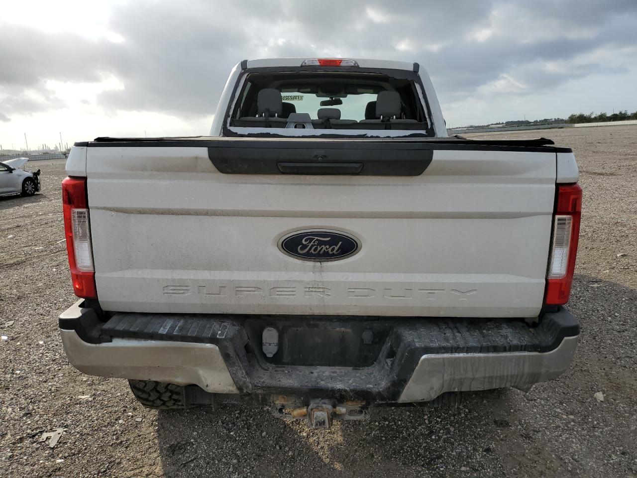 Photo 5 VIN: 1FT7W2BT4HEB53821 - FORD F250 