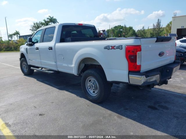 Photo 2 VIN: 1FT7W2BT4HEE63290 - FORD F-250 