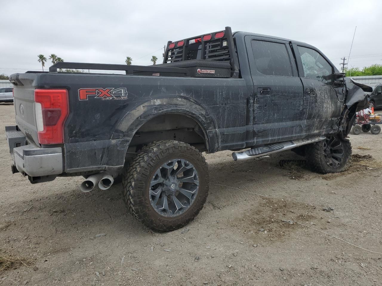 Photo 2 VIN: 1FT7W2BT4JEC18138 - FORD F250 