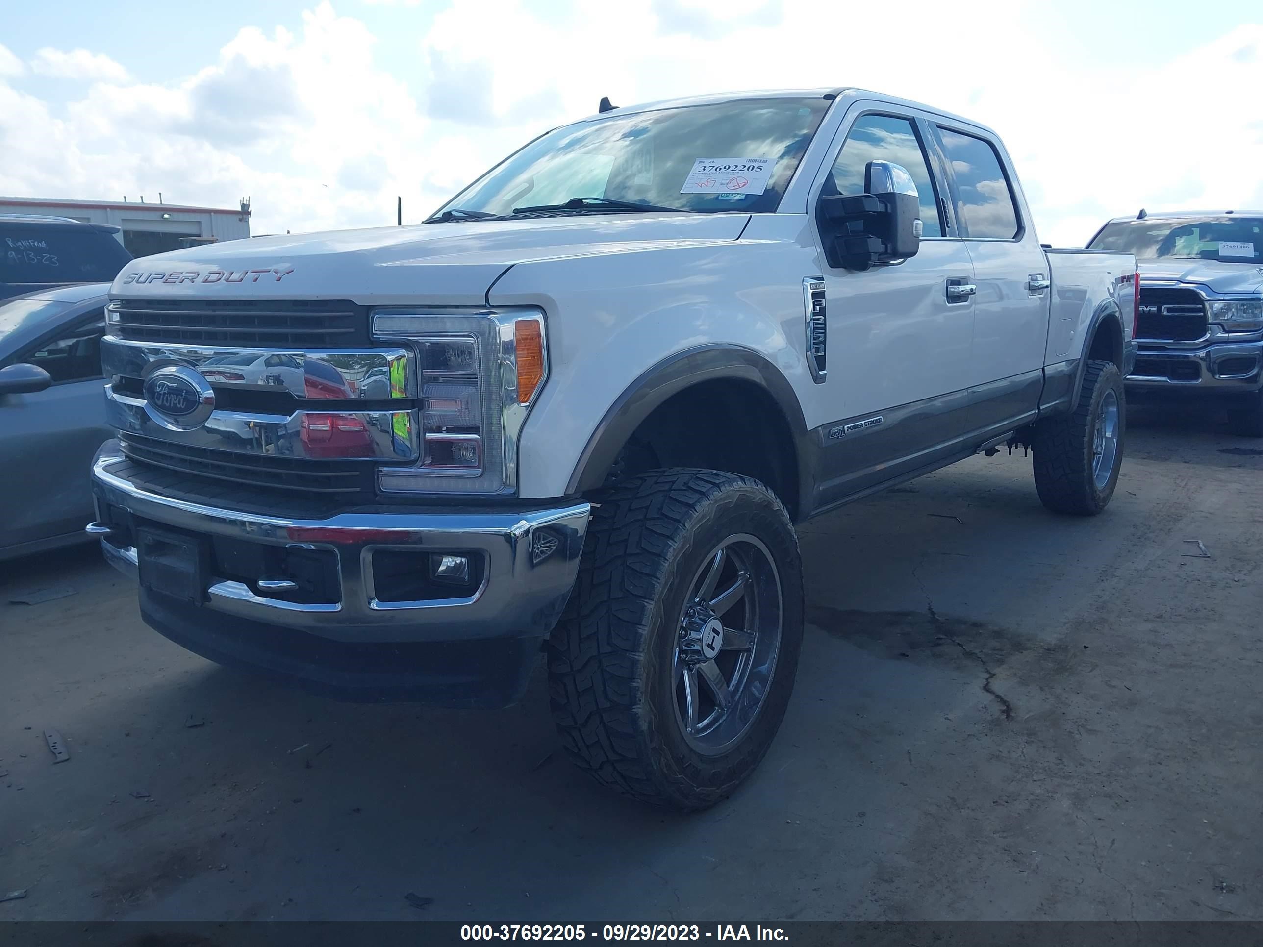 Photo 1 VIN: 1FT7W2BT4KEC29755 - FORD F250 