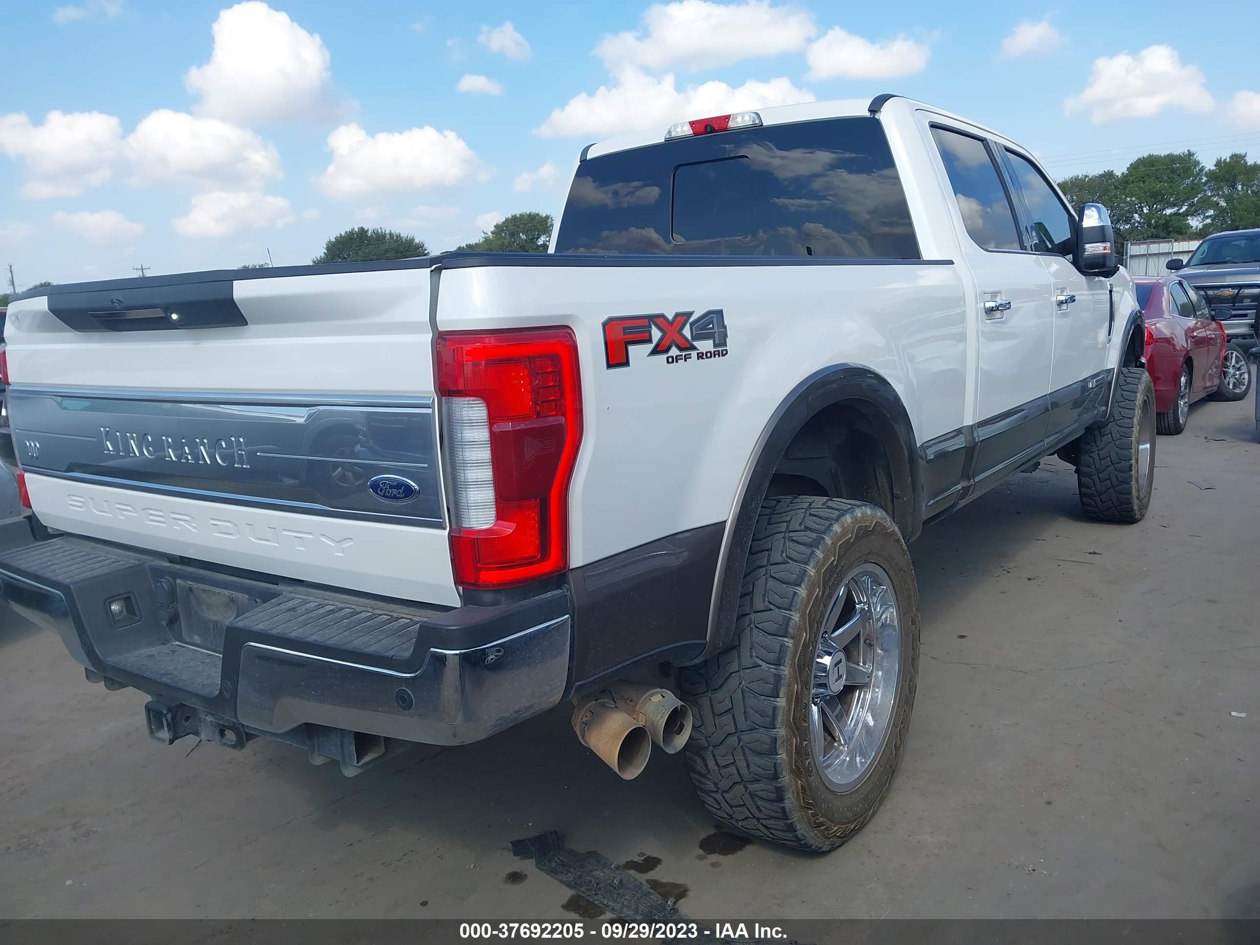 Photo 3 VIN: 1FT7W2BT4KEC29755 - FORD F250 