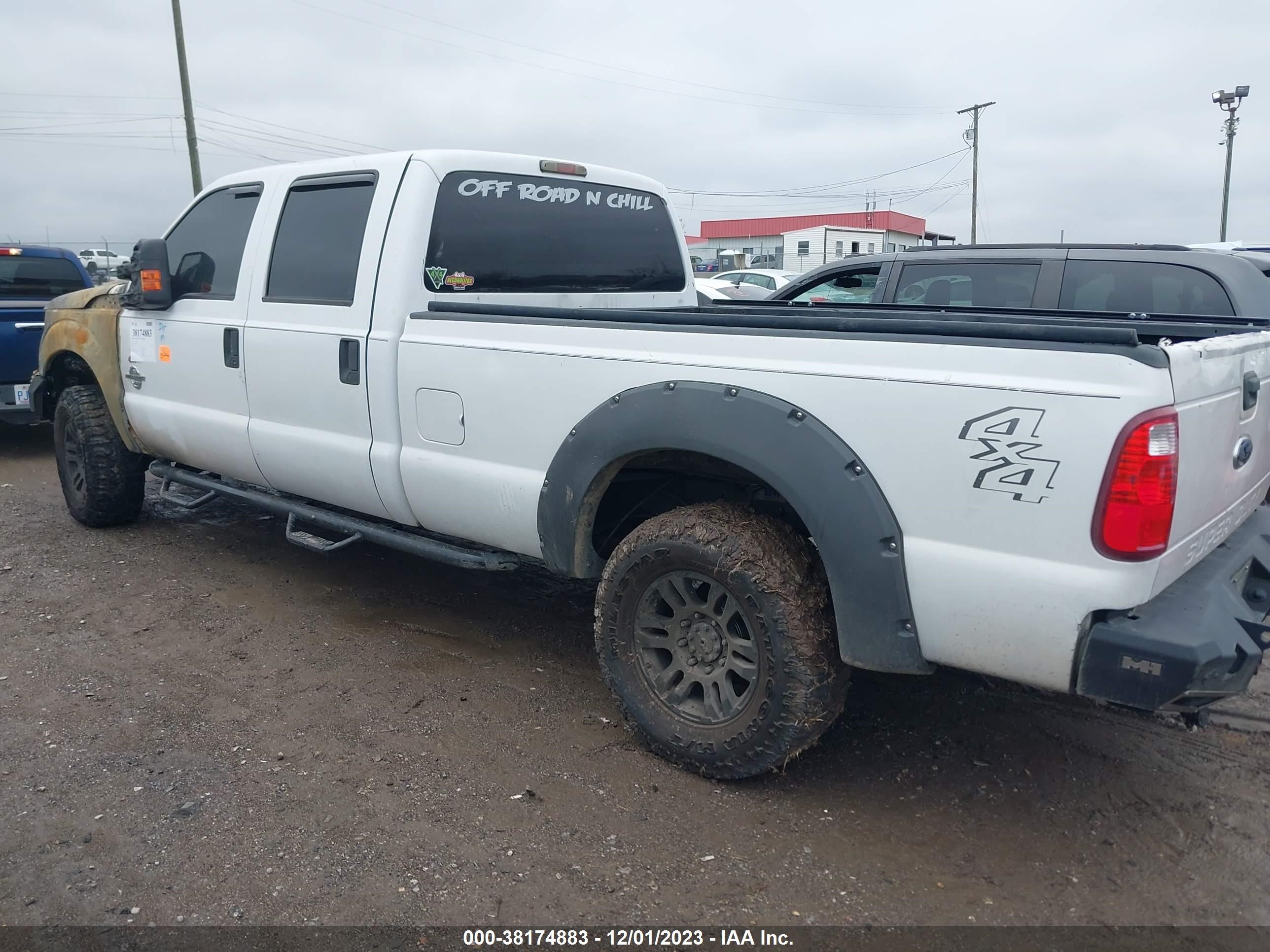 Photo 2 VIN: 1FT7W2BT5CEA49735 - FORD F250 