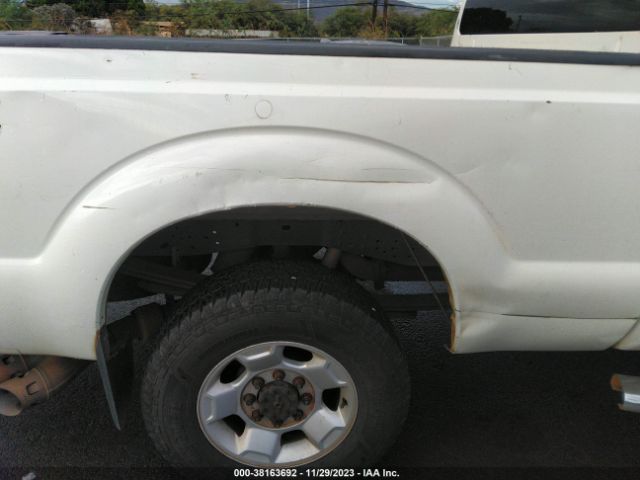 Photo 5 VIN: 1FT7W2BT5CEB07018 - FORD F-250 