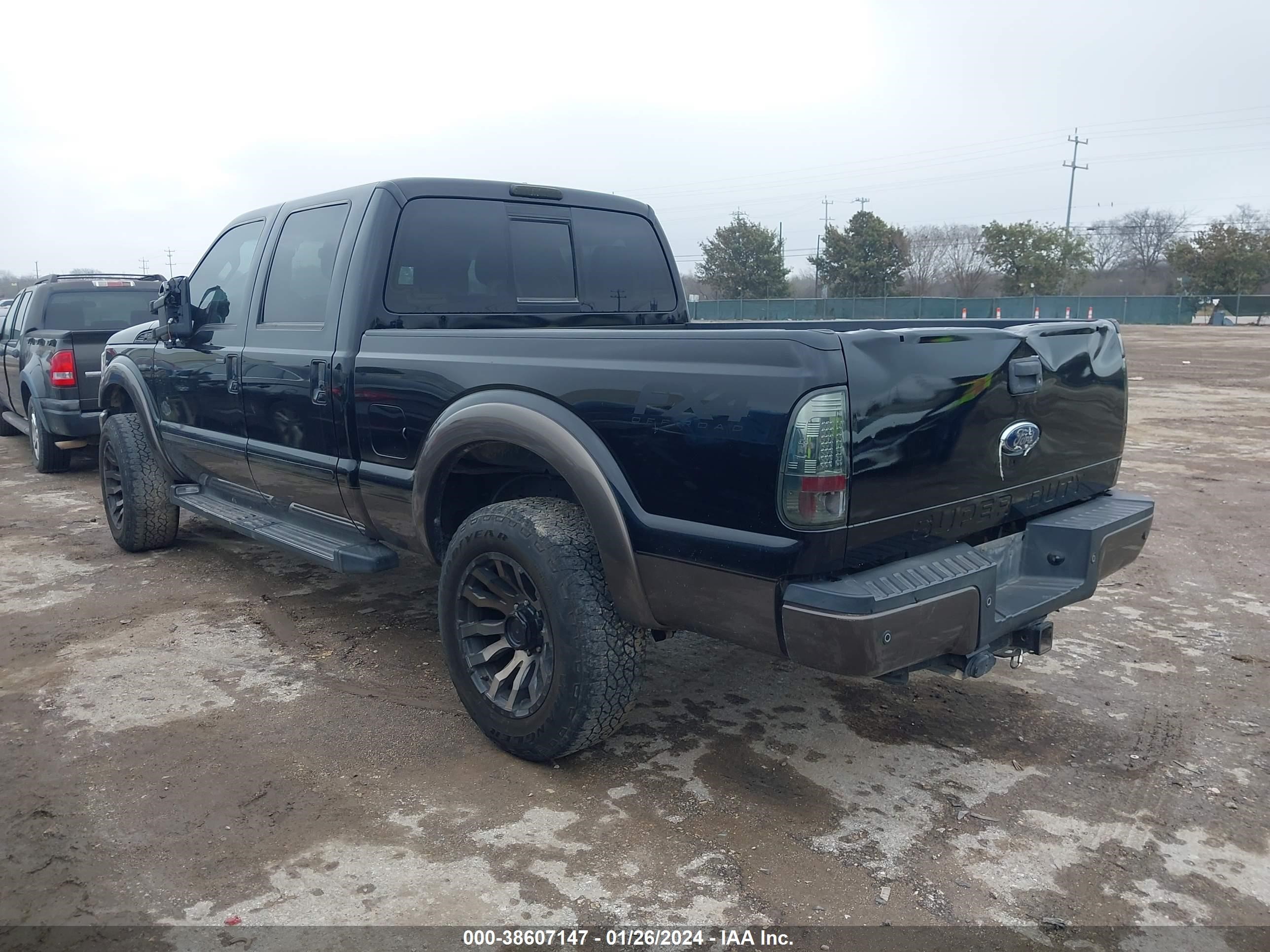 Photo 2 VIN: 1FT7W2BT5GEB93937 - FORD F250 