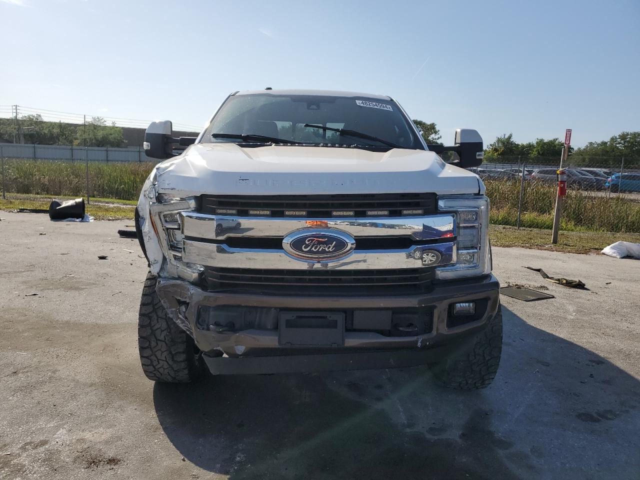 Photo 4 VIN: 1FT7W2BT5HEE00666 - FORD F250 