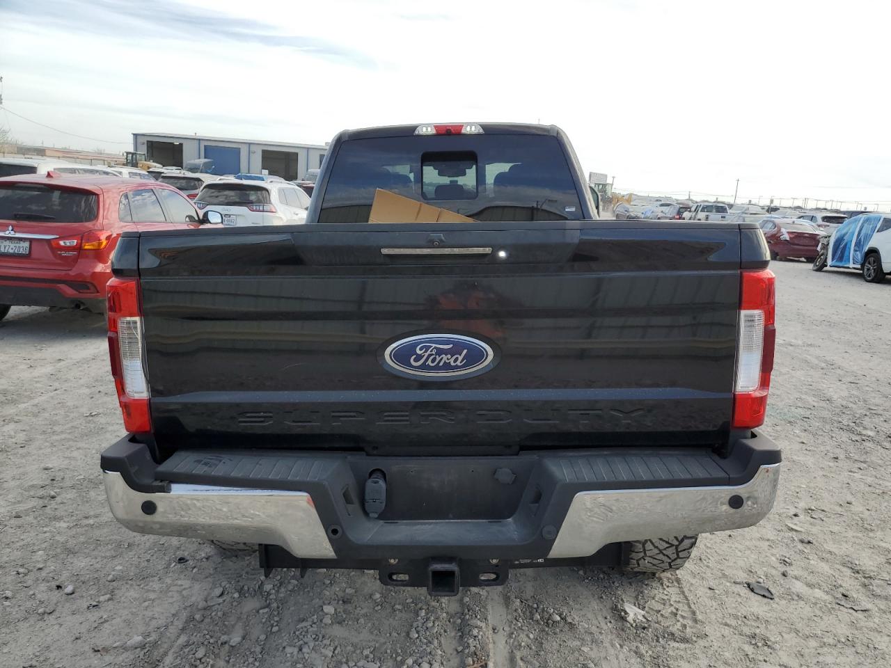 Photo 5 VIN: 1FT7W2BT5HEE43498 - FORD F250 SUPER 