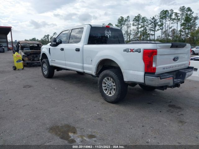 Photo 2 VIN: 1FT7W2BT5HEE85735 - FORD F-250 