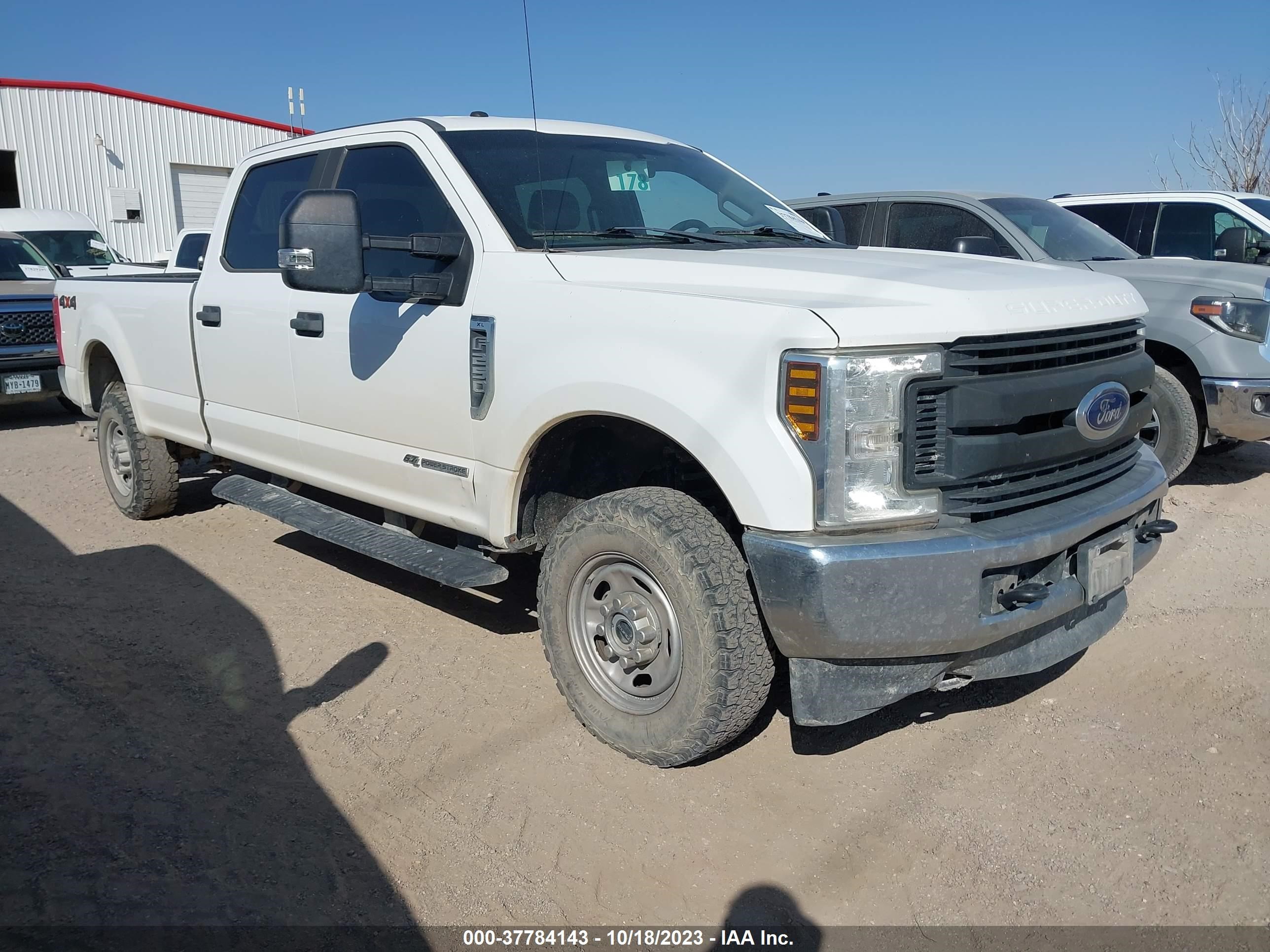 Photo 0 VIN: 1FT7W2BT6JEB31258 - FORD F250 