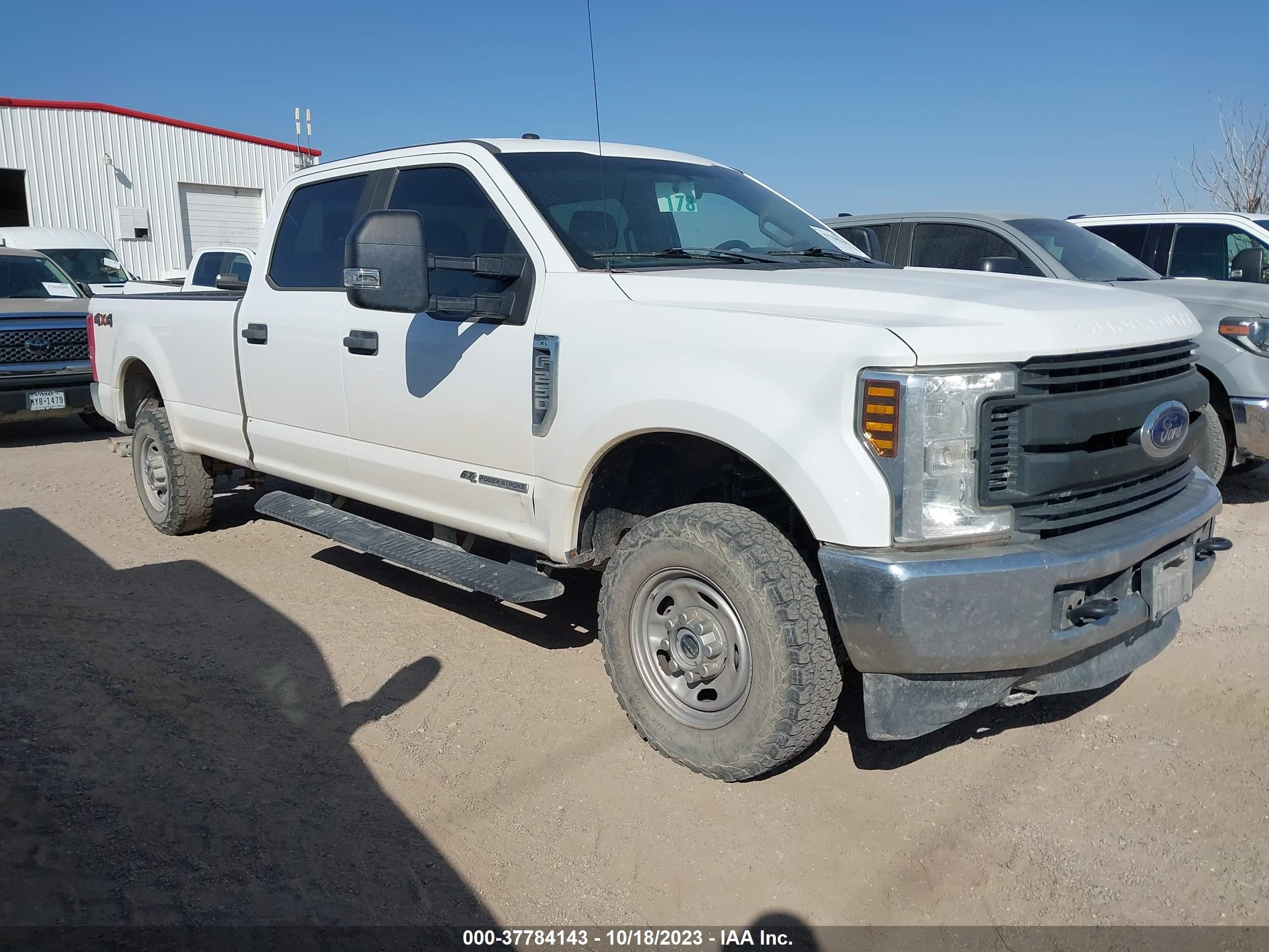 Photo 12 VIN: 1FT7W2BT6JEB31258 - FORD F250 