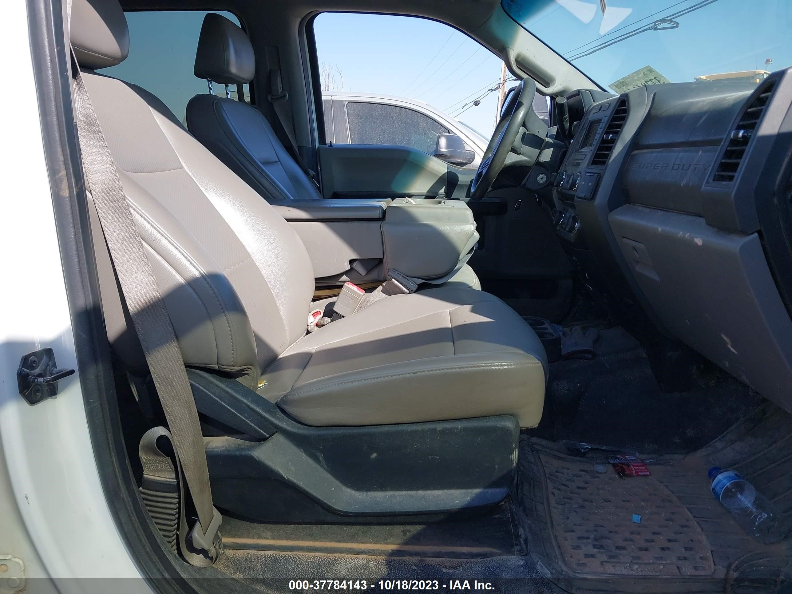 Photo 4 VIN: 1FT7W2BT6JEB31258 - FORD F250 