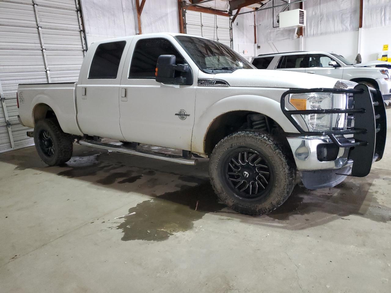 Photo 3 VIN: 1FT7W2BT7EEB60077 - FORD F250 