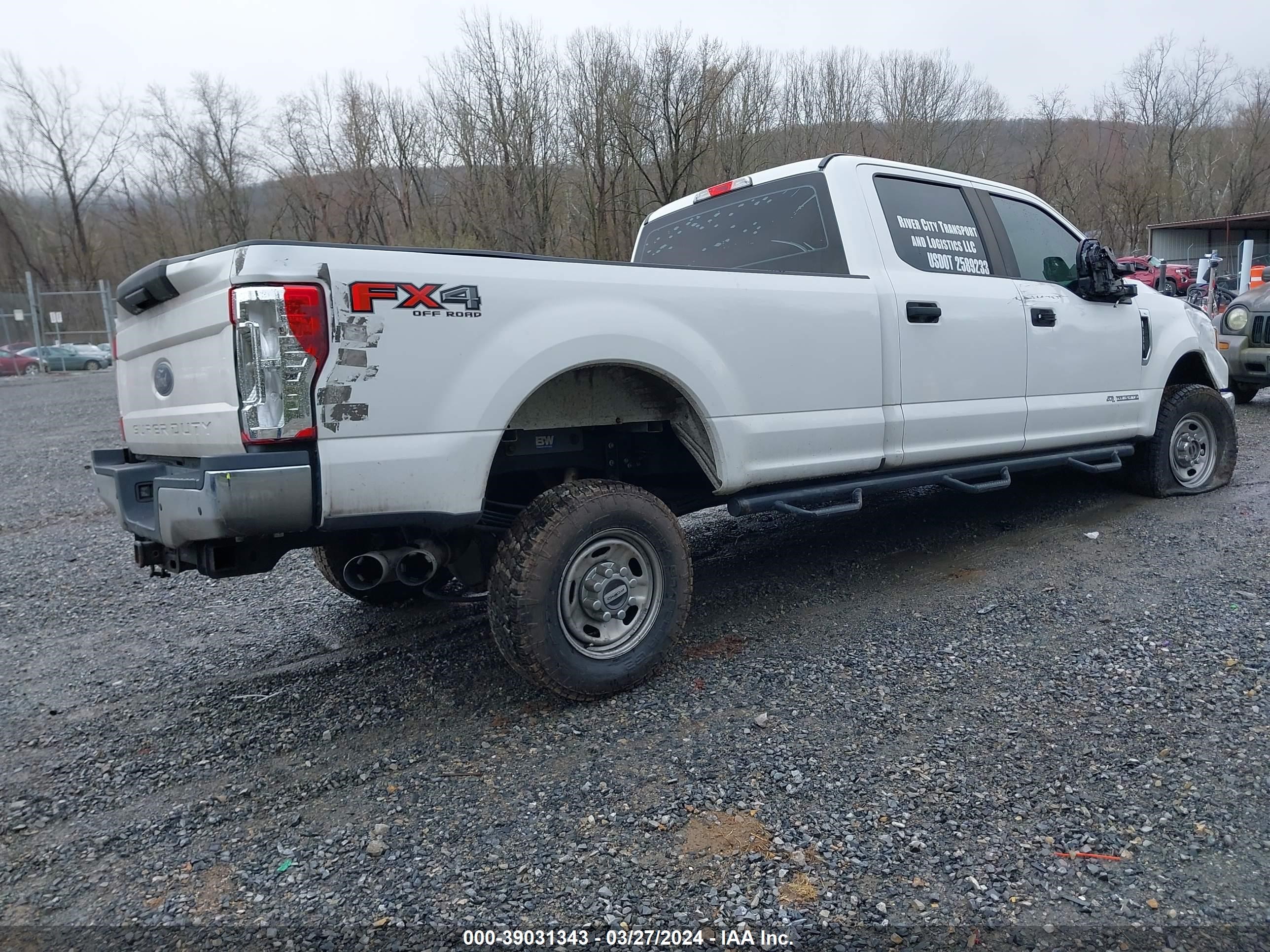 Photo 3 VIN: 1FT7W2BT7HEE01625 - FORD F250 