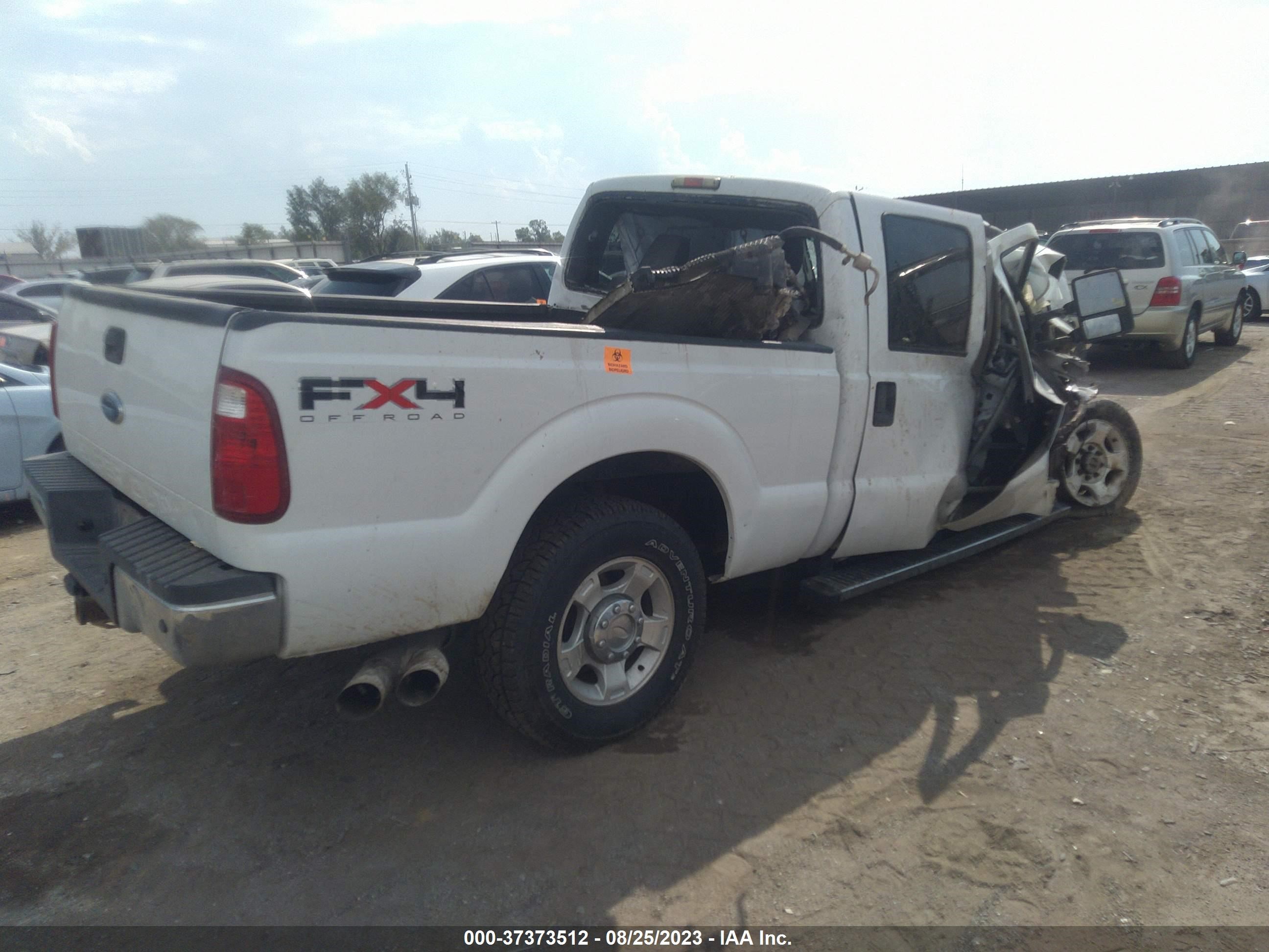 Photo 3 VIN: 1FT7W2BT8BEA25217 - FORD F250 