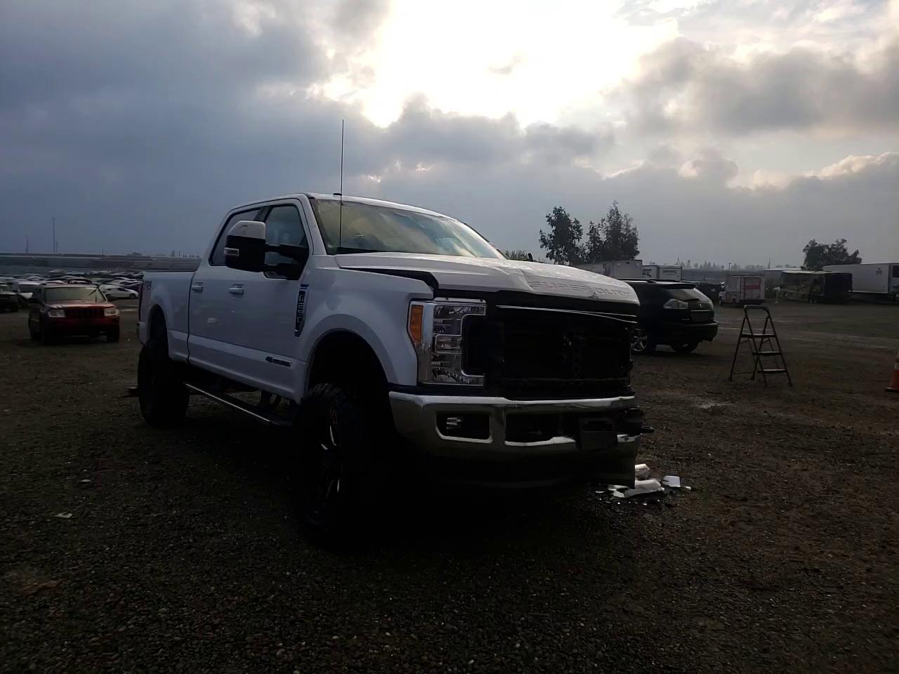 Photo 10 VIN: 1FT7W2BT8HED27079 - FORD F250 SUPER 