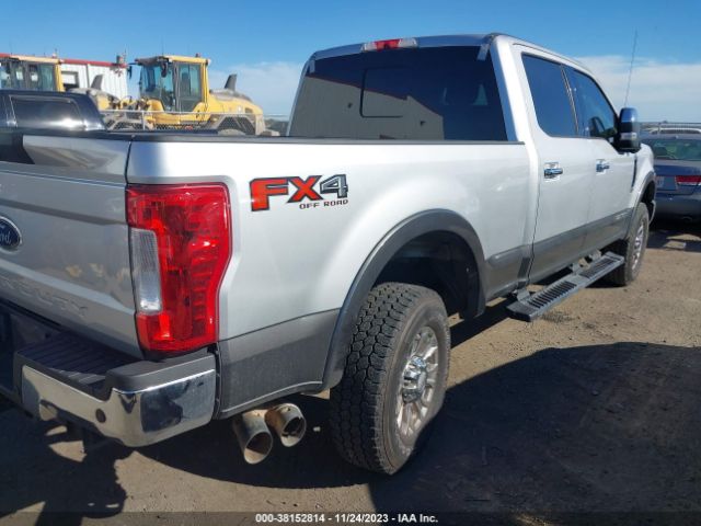 Photo 3 VIN: 1FT7W2BT8JEC77354 - FORD F-250 