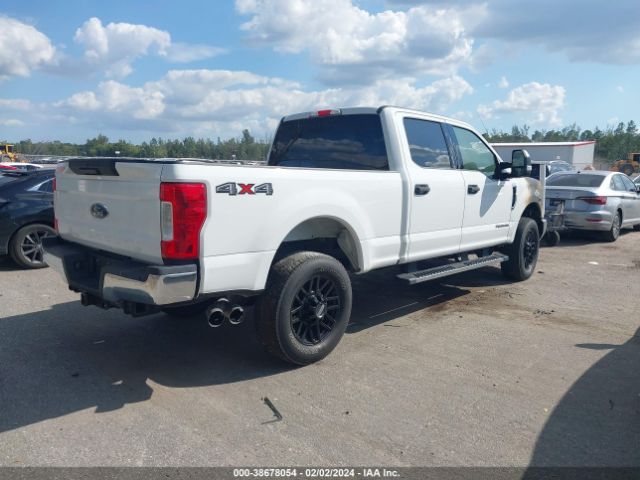 Photo 3 VIN: 1FT7W2BT8JEC80738 - FORD F-250 