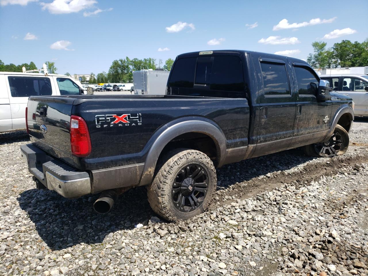 Photo 2 VIN: 1FT7W2BT9BEB79385 - FORD F250 