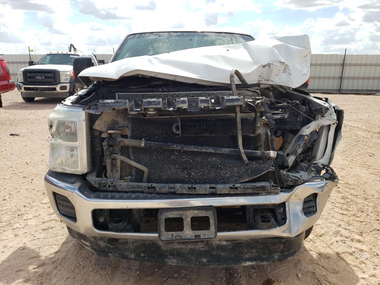 Photo 4 VIN: 1FT7W2BT9FEA81303 - FORD F250 