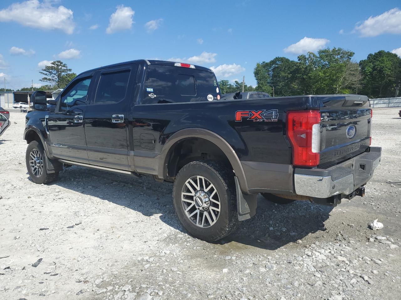 Photo 1 VIN: 1FT7W2BT9HED76002 - FORD F250 