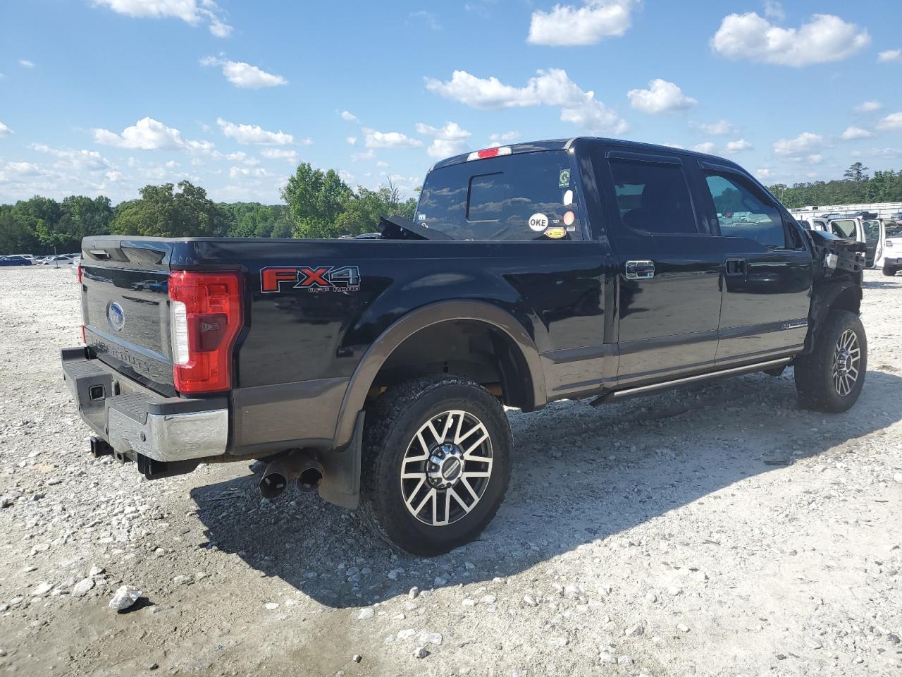 Photo 2 VIN: 1FT7W2BT9HED76002 - FORD F250 