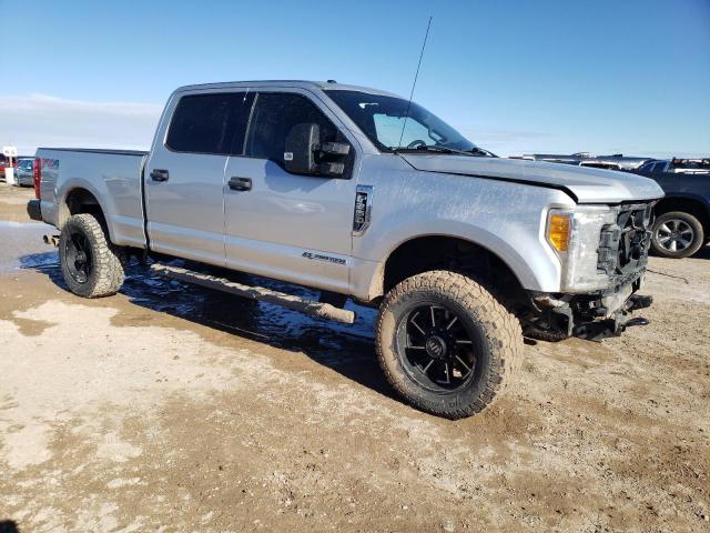 Photo 3 VIN: 1FT7W2BT9HED94001 - FORD F250 