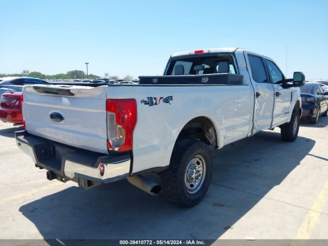 Photo 3 VIN: 1FT7W2BT9HEF11463 - FORD F-250 