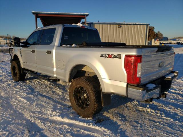 Photo 2 VIN: 1FT7W2BT9JEC61888 - FORD F250 SUPER 