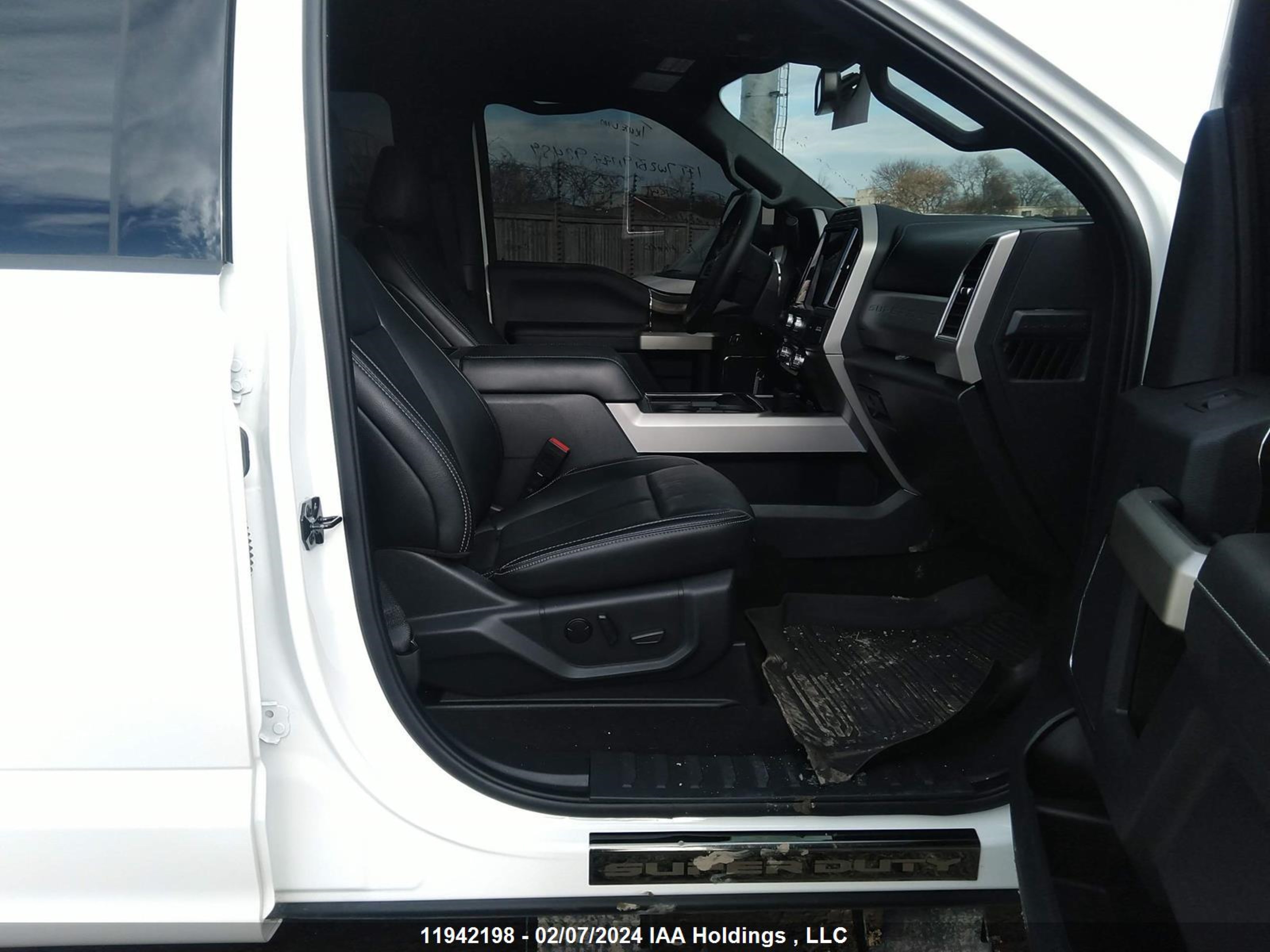 Photo 4 VIN: 1FT7W2BT9NEF92489 - FORD F250 