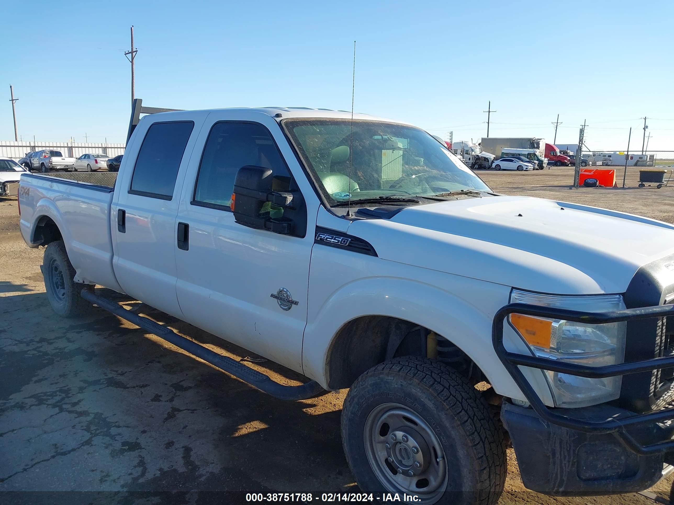 Photo 12 VIN: 1FT7W2BTXFEA76465 - FORD F250 