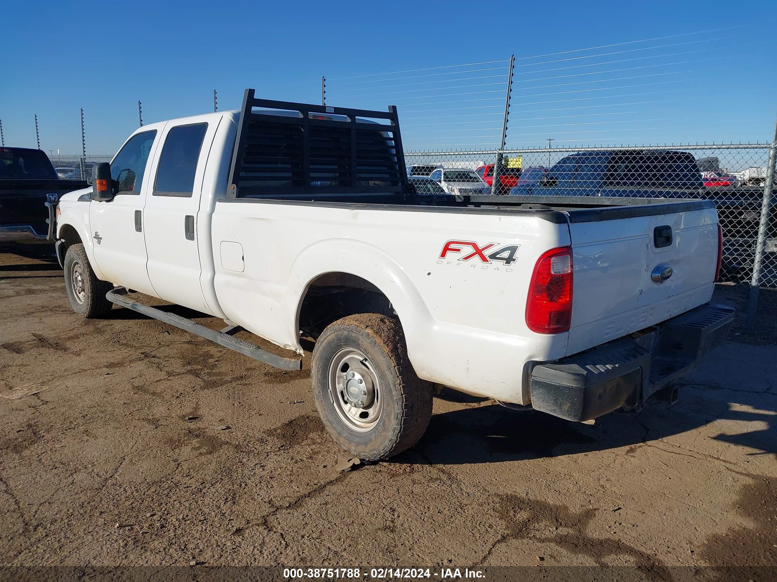 Photo 2 VIN: 1FT7W2BTXFEA76465 - FORD F250 